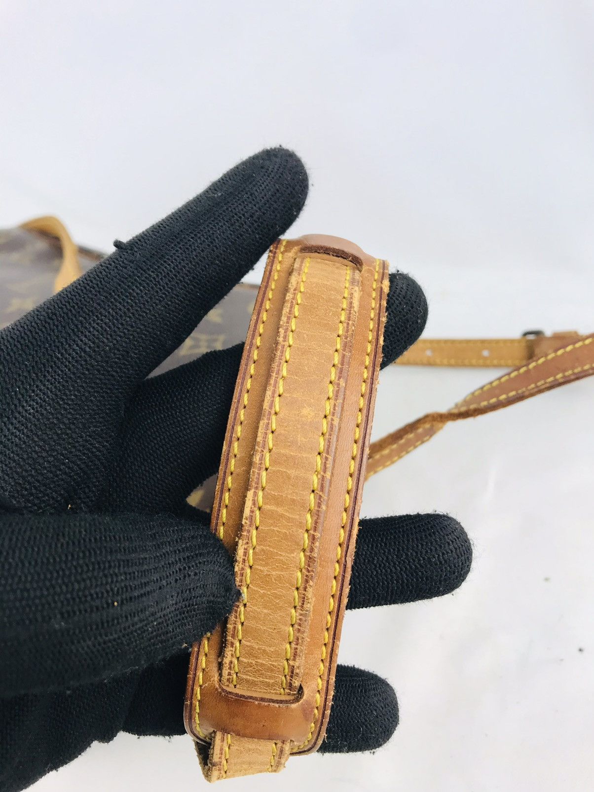 Louis Vuitton ❌Final Drop❌Authentic Louis Vuitton Trocadero 30 Shoulderbag Size ONE SIZE - 12 Thumbnail