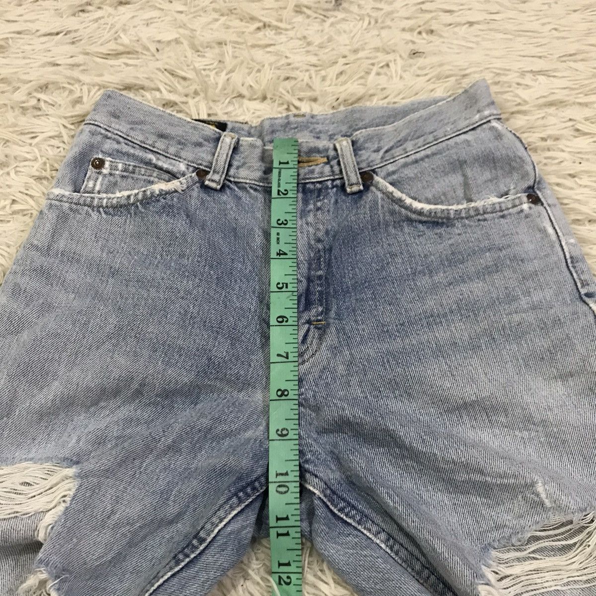Lee × Vintage Vintage 90s Lee Riders Distreesed custom jeans short pants Size US 26 / EU 42 - 11 Thumbnail