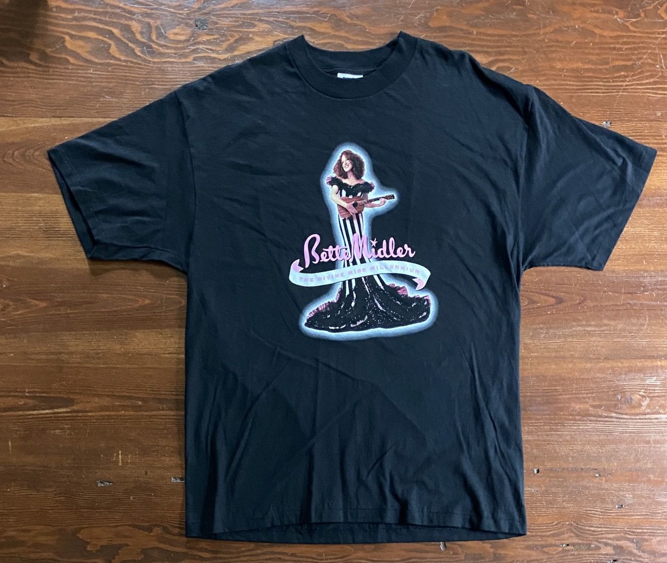Band Tees Vintage 90’s Bette Midler Miss Millennium Single Stitch Tee Size US XL / EU 56 / 4 - 1 Thumbnail