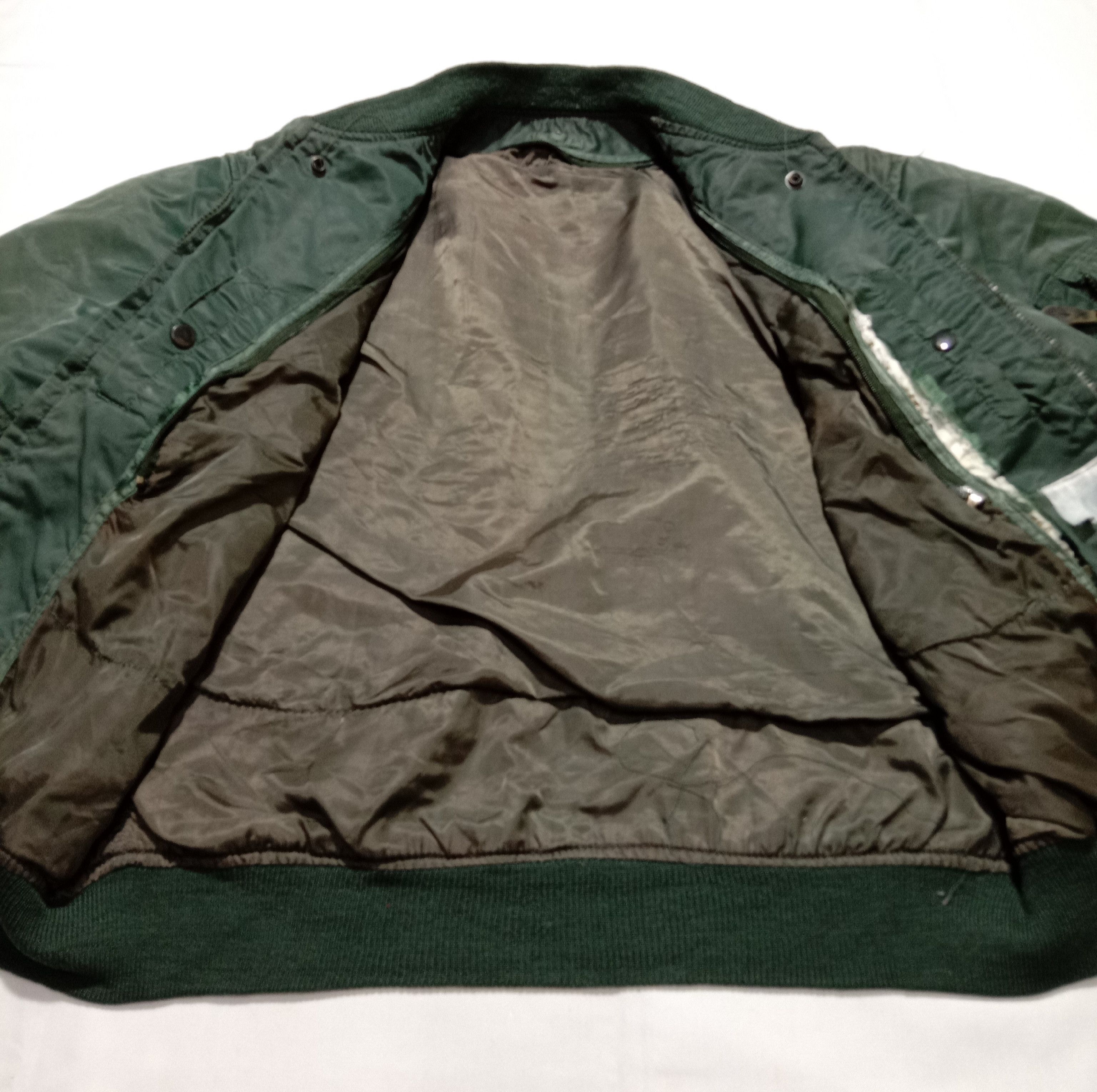 Vintage Vintage 80s Military Bomber Dark Green Flight Jacket Size US L / EU 52-54 / 3 - 7 Thumbnail