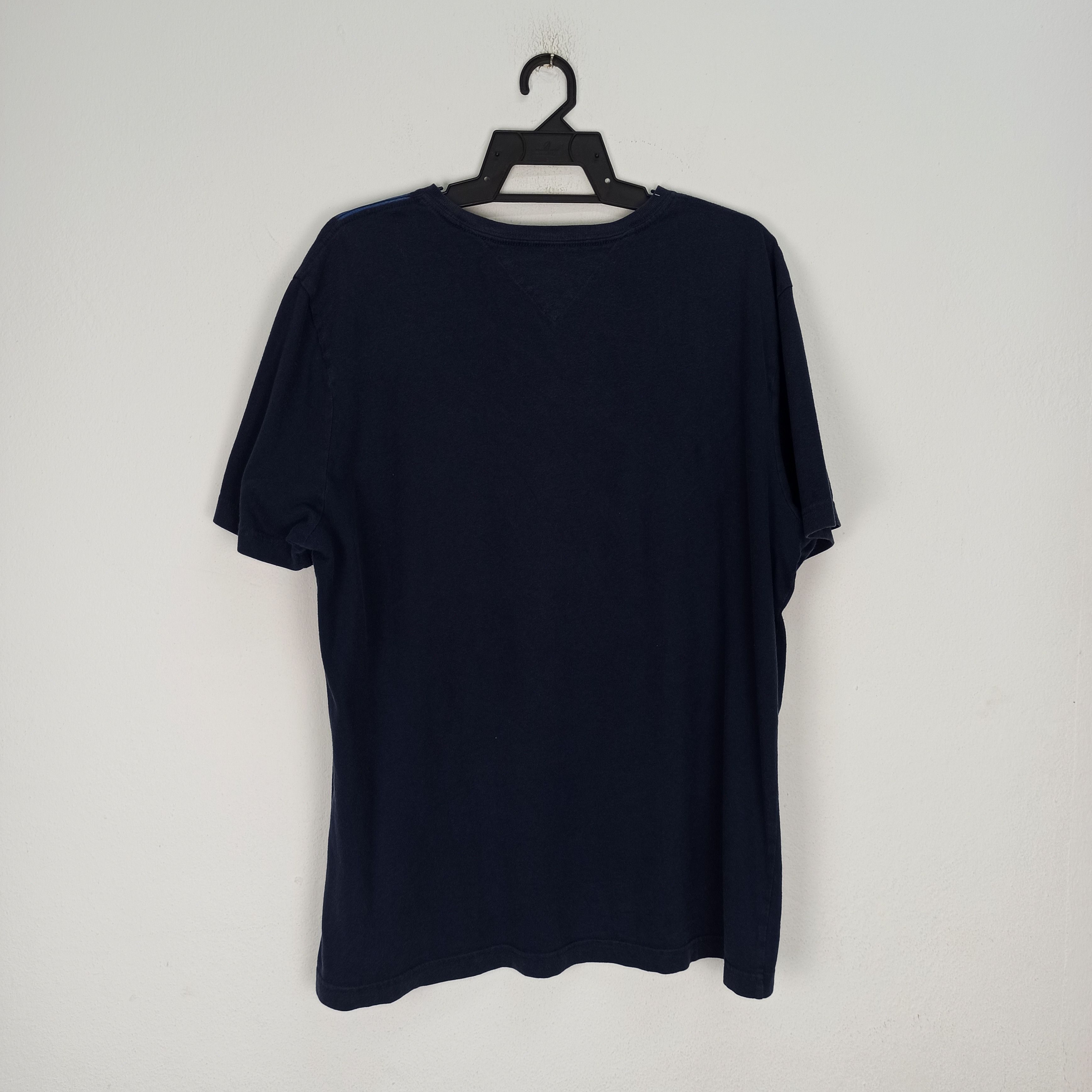 Tommy Hilfiger Tommy Hilfiger Tee Big Logo Embroidered Big Logo Spell Out Size US L / EU 52-54 / 3 - 4 Thumbnail