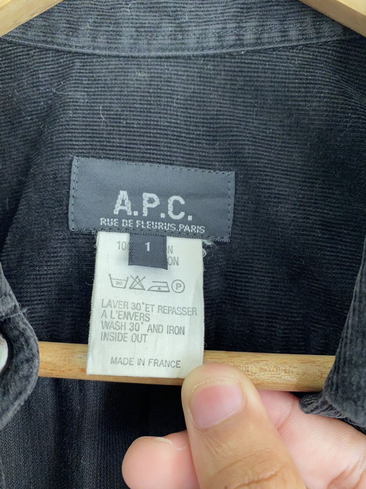A.P.C. GRAIL🔥A.P.C Rue De Fleurus Paris Corduroy Button Up Shirt Size US M / EU 48-50 / 2 - 9 Thumbnail