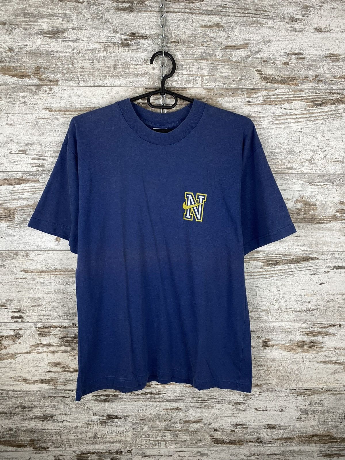 Nike Mens Vintage Nike Big Logo T Shirt rare y2k streetwear tee Size US M / EU 48-50 / 2 - 1 Thumbnail