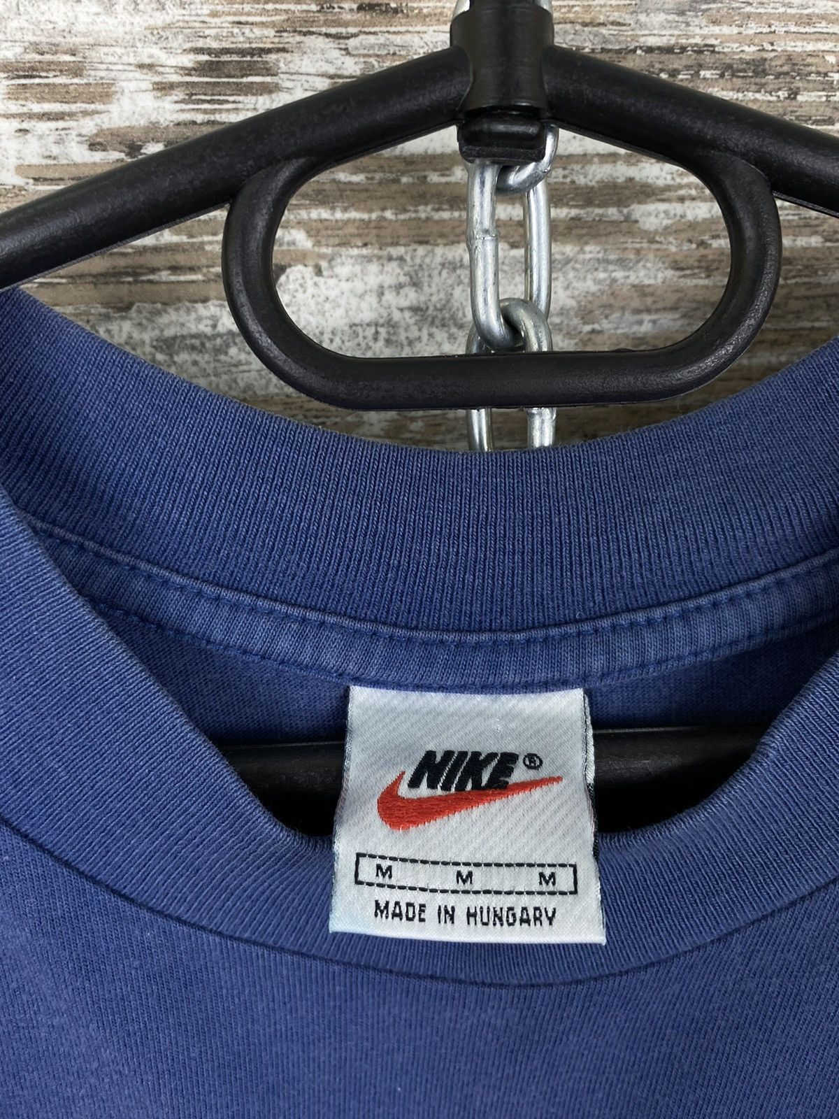 Nike Mens Vintage Nike Big Logo T Shirt rare y2k streetwear tee Size US M / EU 48-50 / 2 - 6 Thumbnail