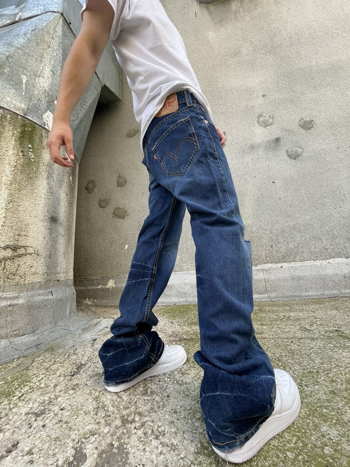 Japanese Brand × Levi's × Vintage Vintage Levi’s Jeans Flared Washed Denim Rare Size US 34 / EU 50 - 1 Thumbnail