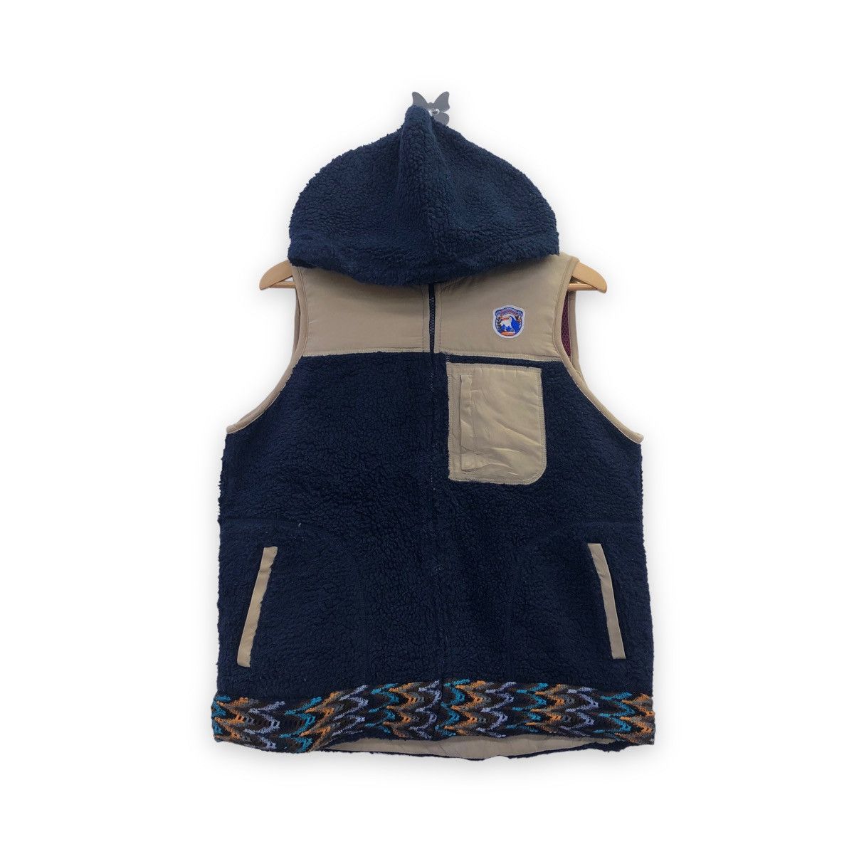 ‘Rare!! Vintage Titicaca Hoodie Vests