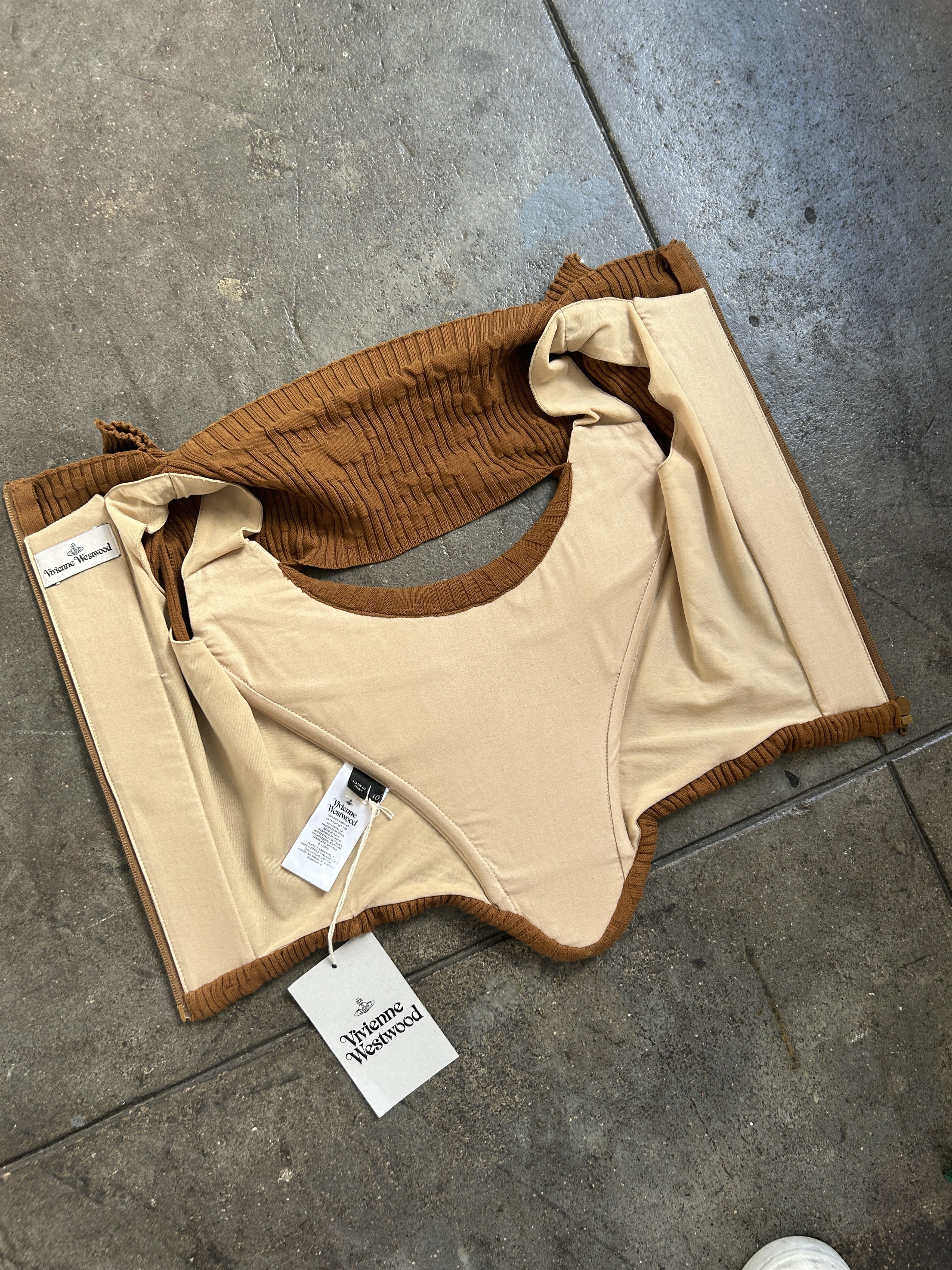 Vivienne Westwood Brand New 1,240$ Kate Corset from S/S 2022 w/ orb Size M / US 6-8 / IT 42-44 - 6 Thumbnail