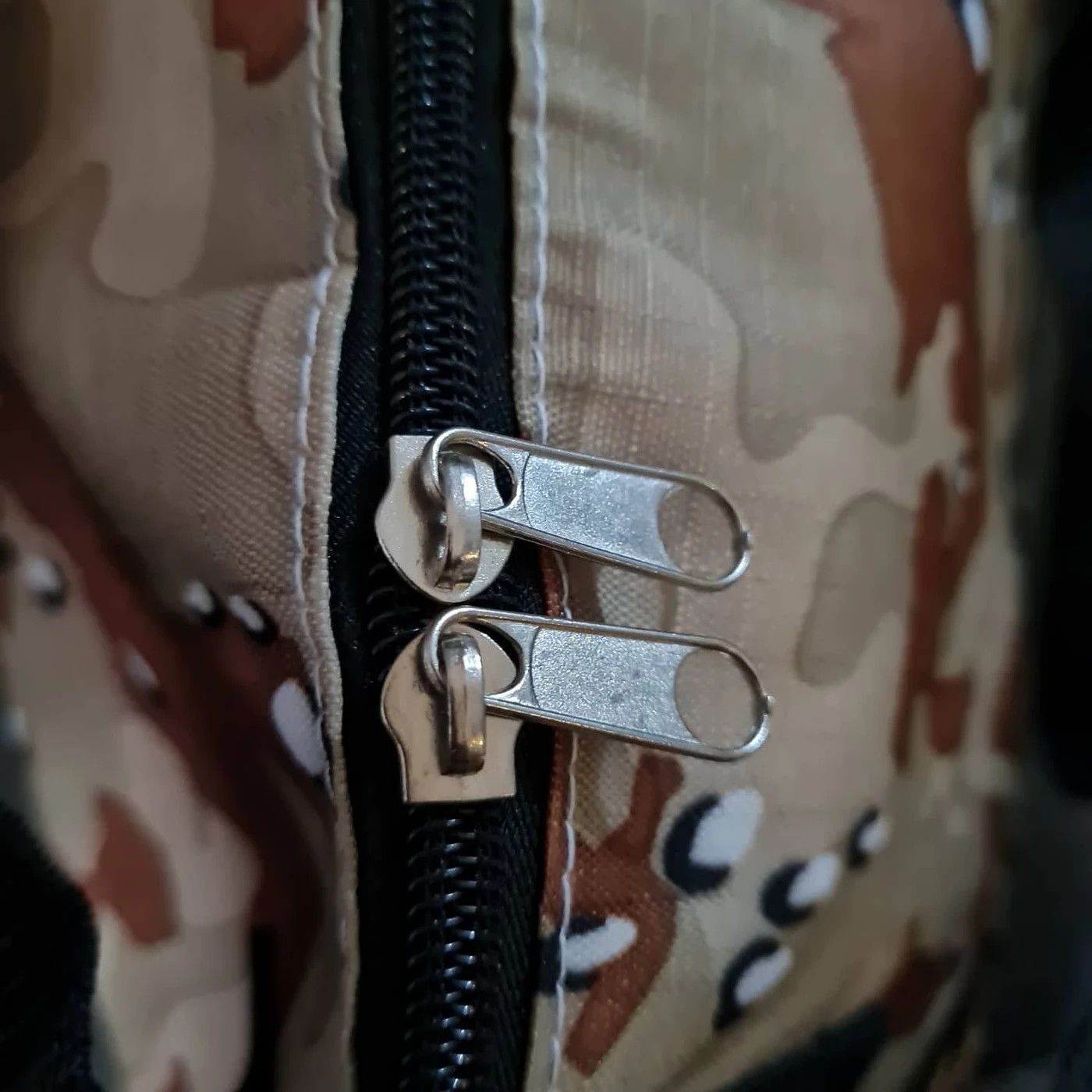 Bape × Stussy 🔥 BAPE x STUSSY Tote Bag Desert Camo Nylon Zip backpack Size ONE SIZE - 4 Thumbnail