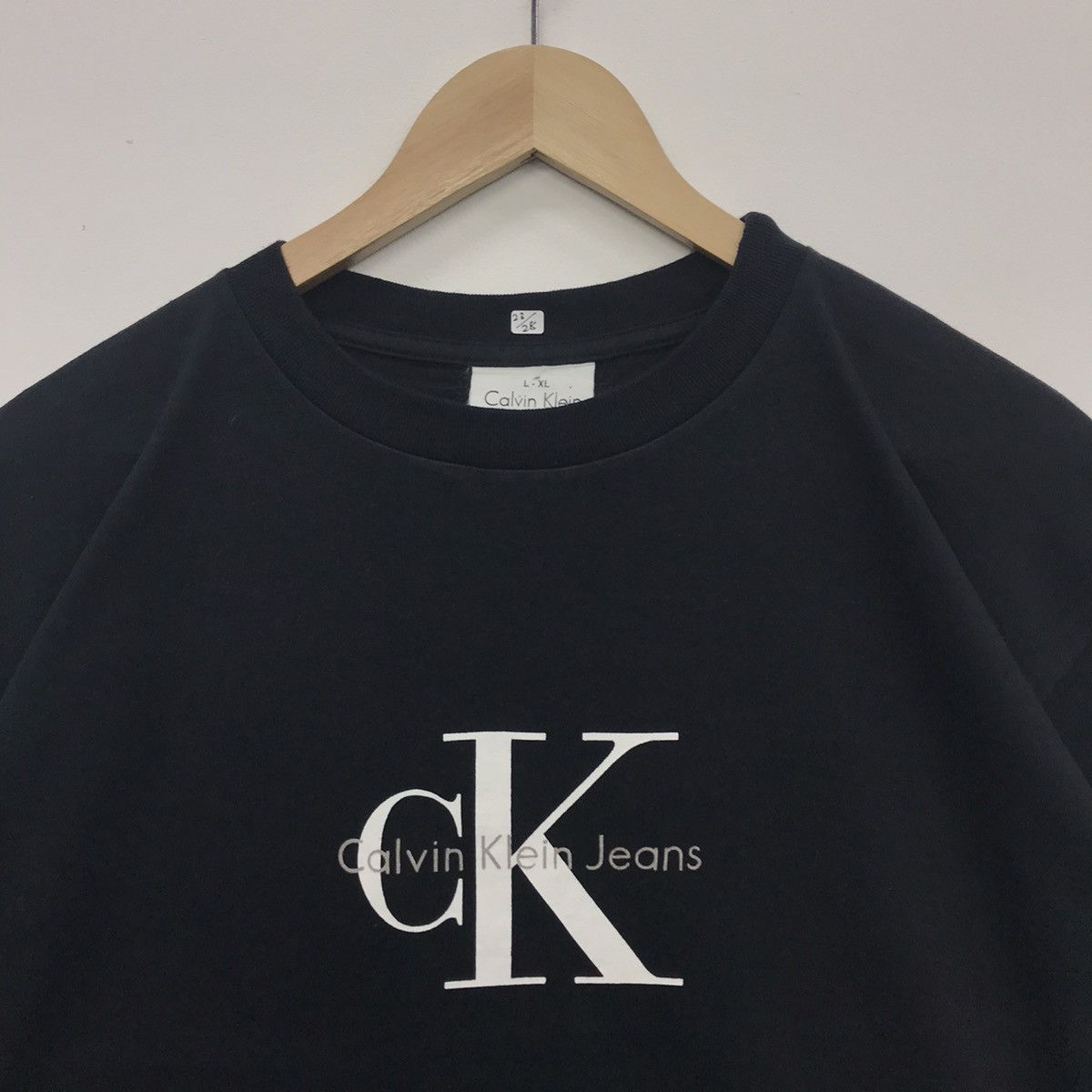 Calvin Klein × Vintage Rare Vintage Calvin Klein Jeans Made in Usa Tshirt Size US XL / EU 56 / 4 - 3 Thumbnail