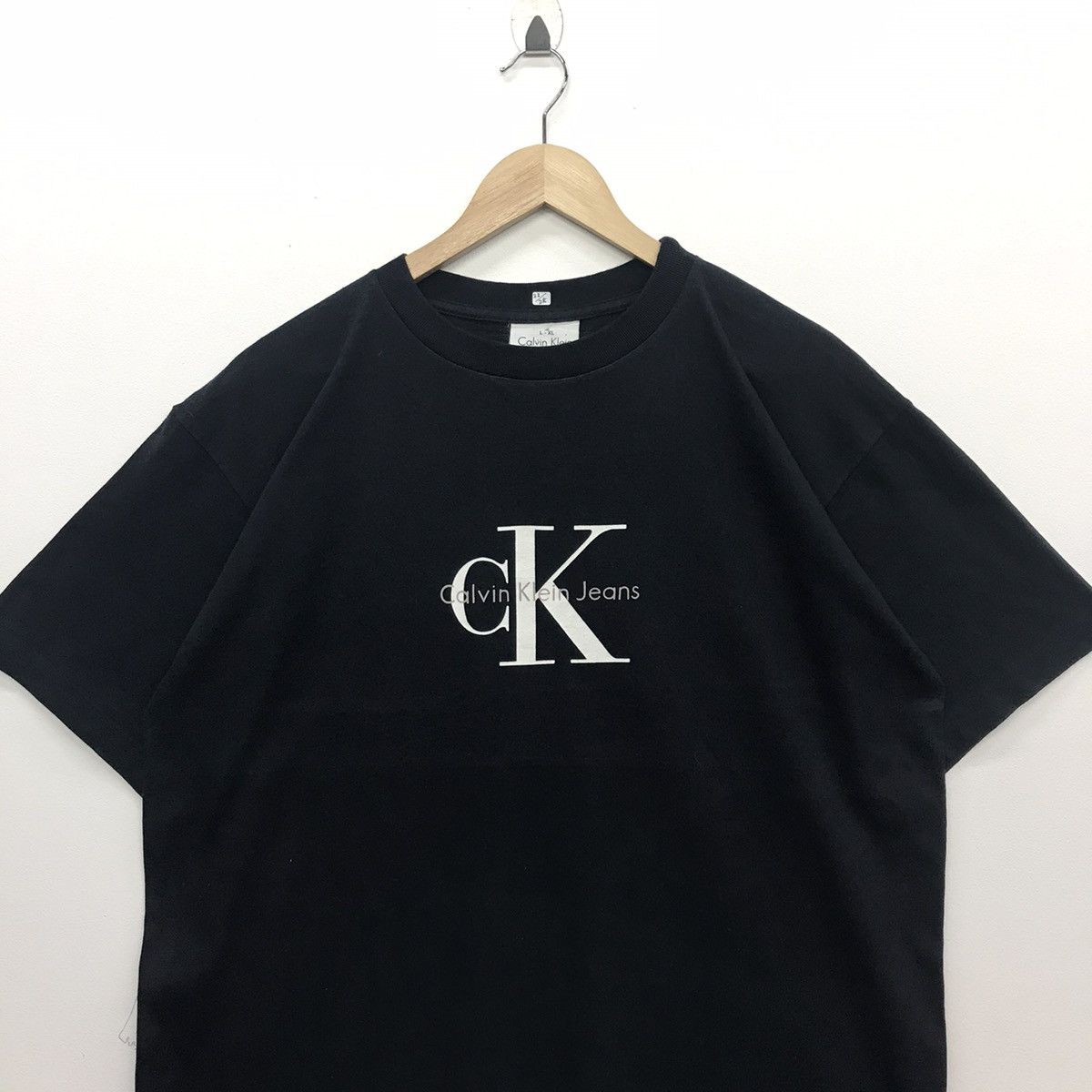 Calvin Klein × Vintage Rare Vintage Calvin Klein Jeans Made in Usa Tshirt Size US XL / EU 56 / 4 - 2 Thumbnail