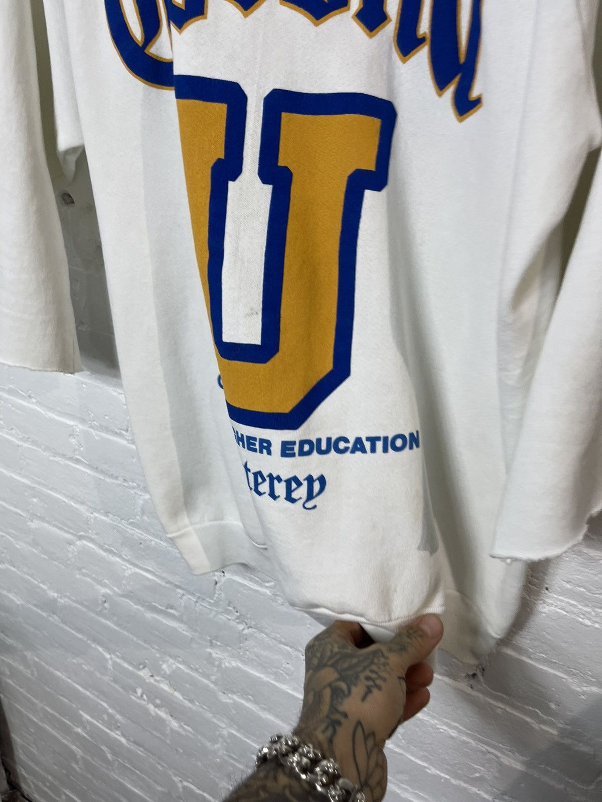 Vintage Vintage 90s Corona Beer University !! Thrashed Sweater XL Size US XL / EU 56 / 4 - 7 Thumbnail