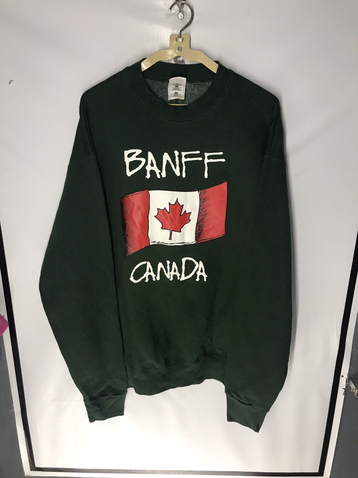 Fruit Of The Loom × Vintage Vintage banff Canada printed crewneck sweatshirt by FOTL Size US XL / EU 56 / 4 - 5 Thumbnail