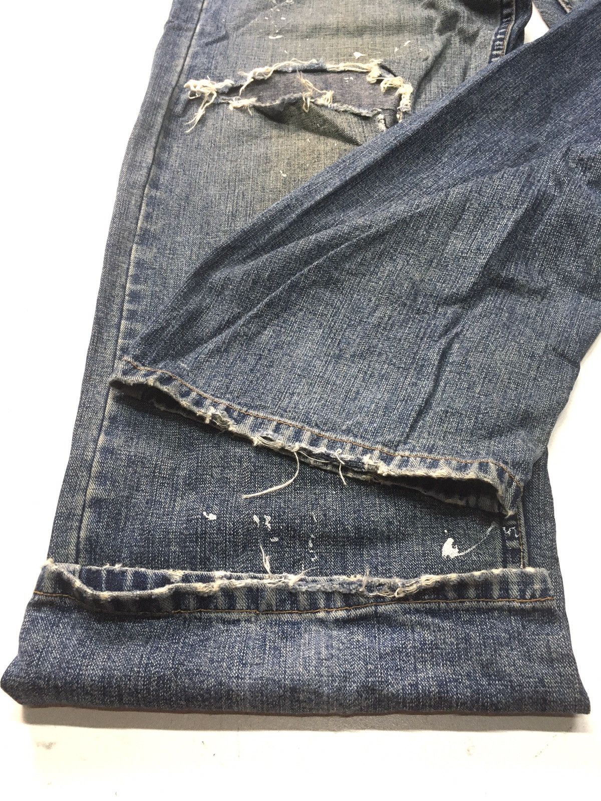 Levi's × Vintage Vintage 90s Levi’s 669 paint splatter distressed denim Size US 33 - 11 Thumbnail