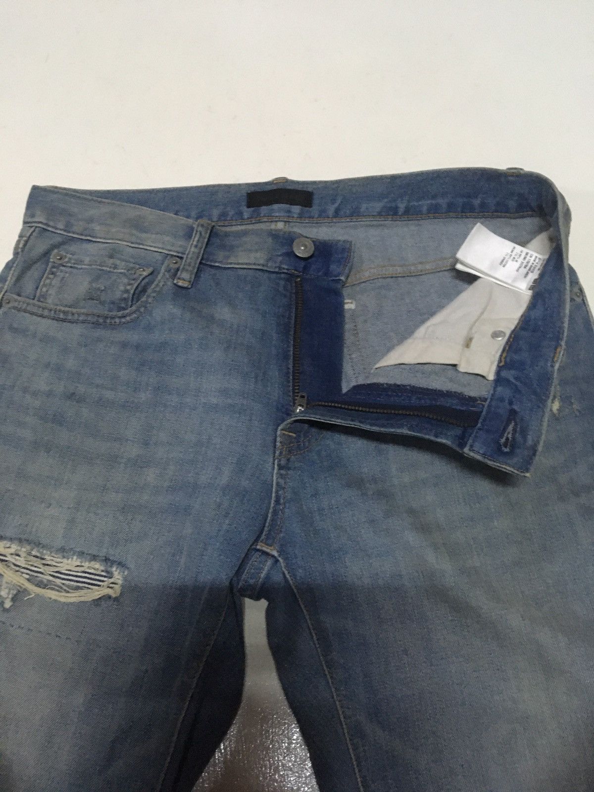 Uniqlo × Vintage Vintage Uniqlo distressed jeans Size US 33 - 5 Thumbnail