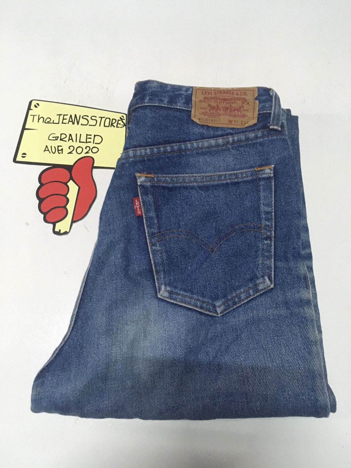 Vintage 90s Levi’s lot w505-0217 distresses jeans