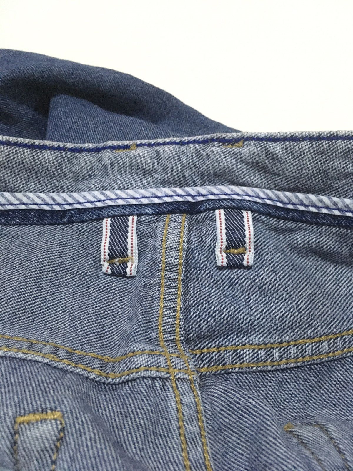 Japanese Brand Vintage GU distressed jeans Size US 31 - 10 Thumbnail