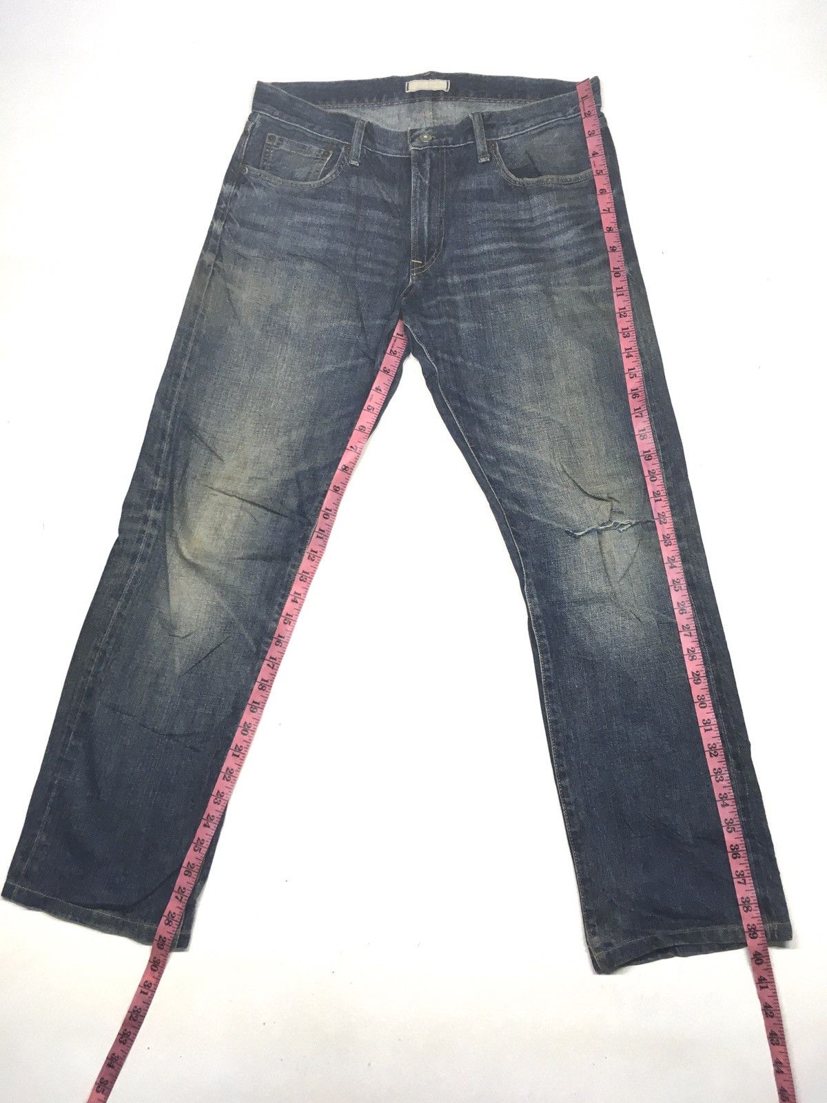 Japanese Brand × Uniqlo Vintage uniqlo distressed selvage denim Size US 33 - 2 Thumbnail