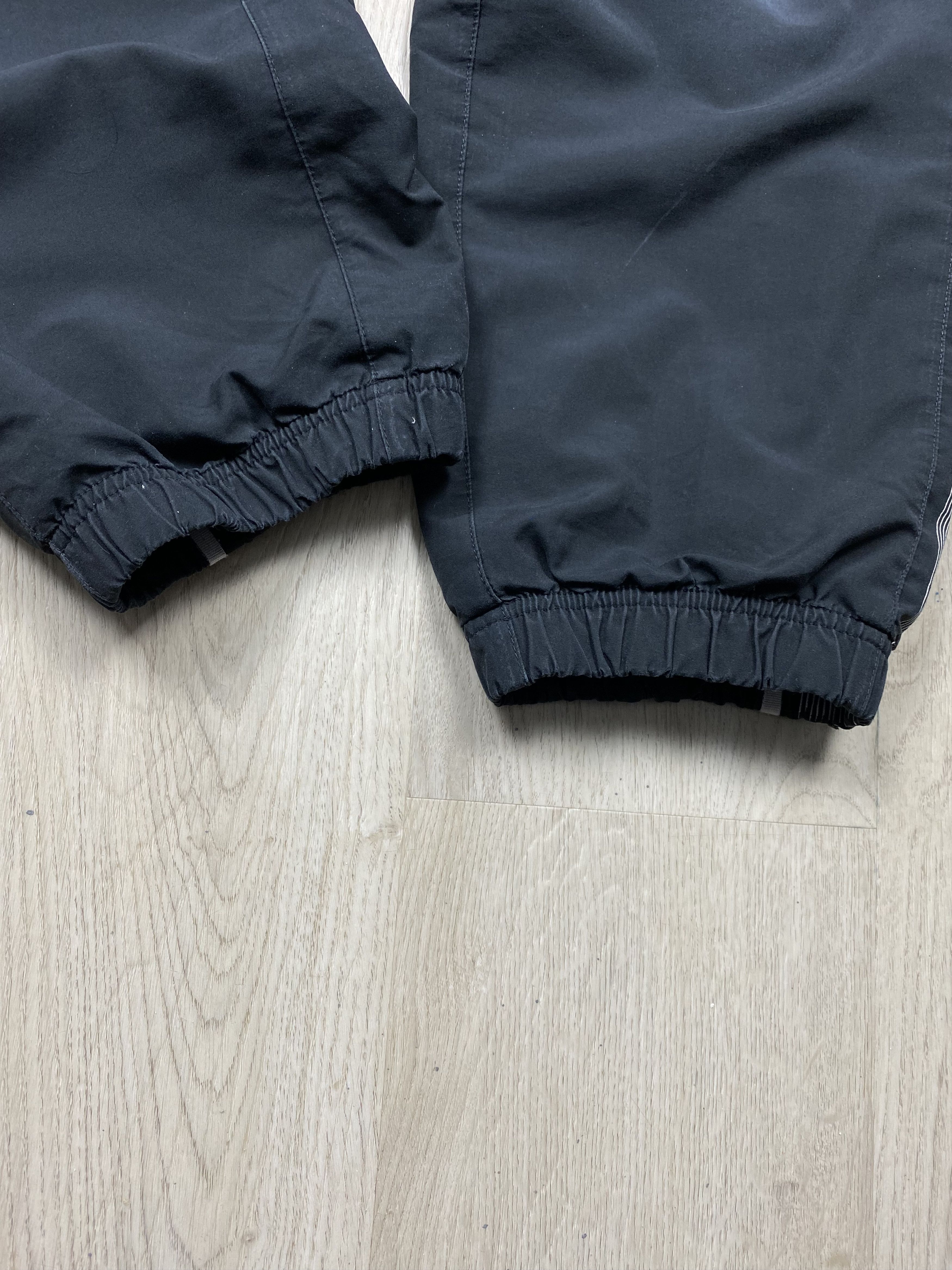 Nike × Vintage Nike Vintage Distressed Nylon Pants Y2K Drill Gorpcore Size US 34 / EU 50 - 6 Thumbnail
