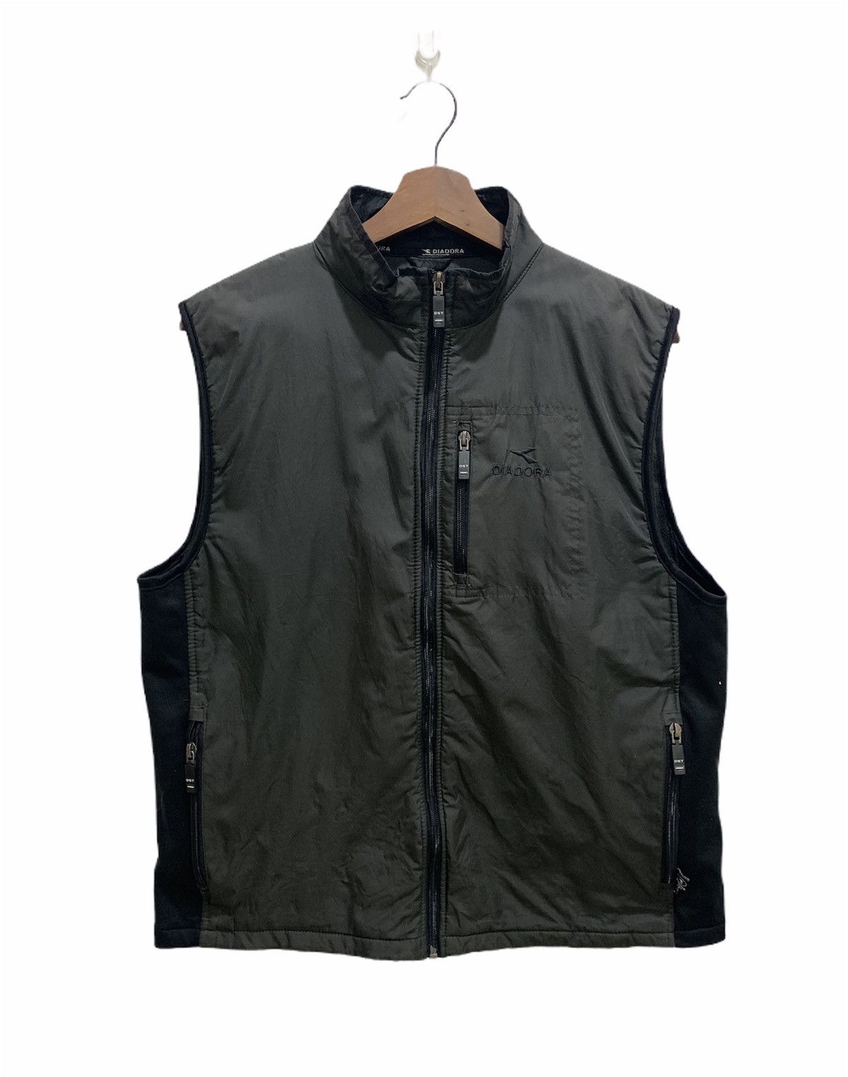 Diadora × Japanese Brand DIADORA SPORT Sleeveles Zipper Tactical Utility Vest Jacket Size US M / EU 48-50 / 2 - 1 Thumbnail