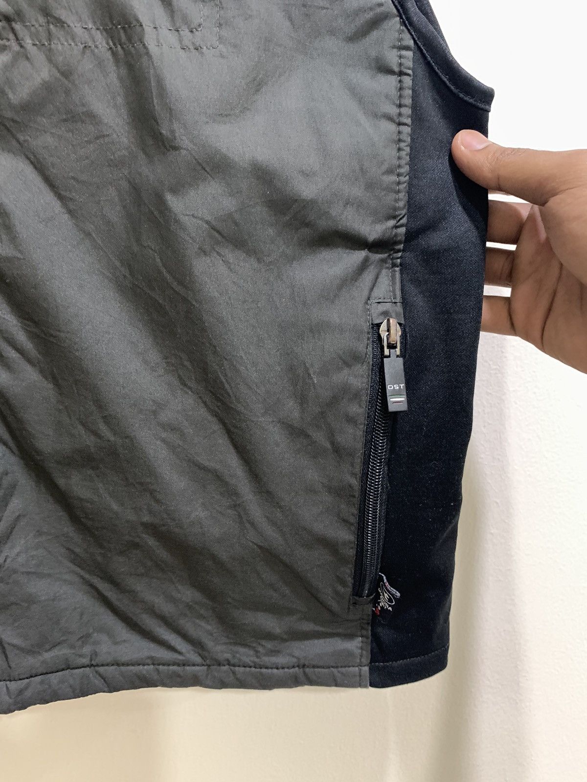 Diadora × Japanese Brand DIADORA SPORT Sleeveles Zipper Tactical Utility Vest Jacket Size US M / EU 48-50 / 2 - 10 Thumbnail