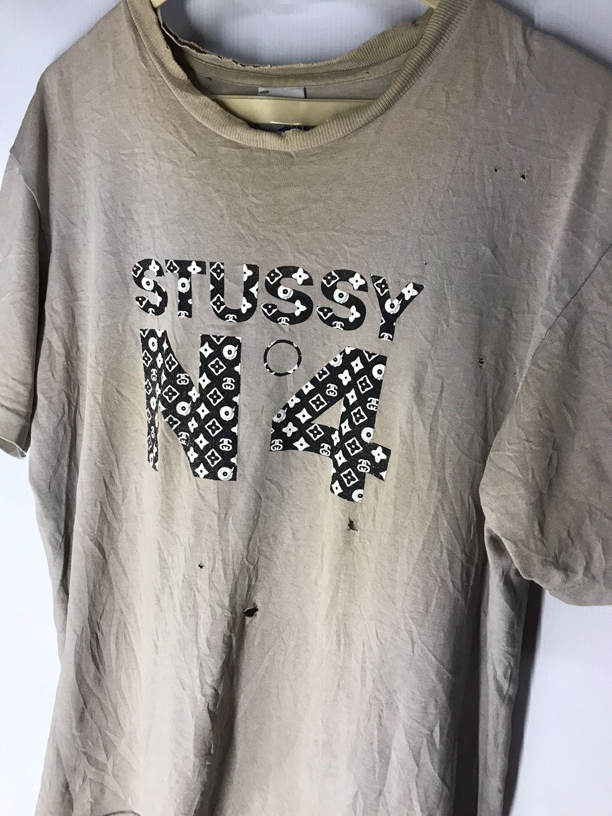 Stussy × Vintage Vintage stussy N.4 tshirt distressed made in usa Size US L / EU 52-54 / 3 - 4 Thumbnail