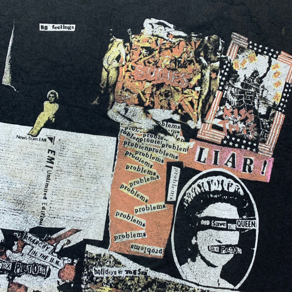 Band Tees × Uniqlo Uniqlo X Sex Pistols Sid Vicious Tee Size US M / EU 48-50 / 2 - 7 Thumbnail
