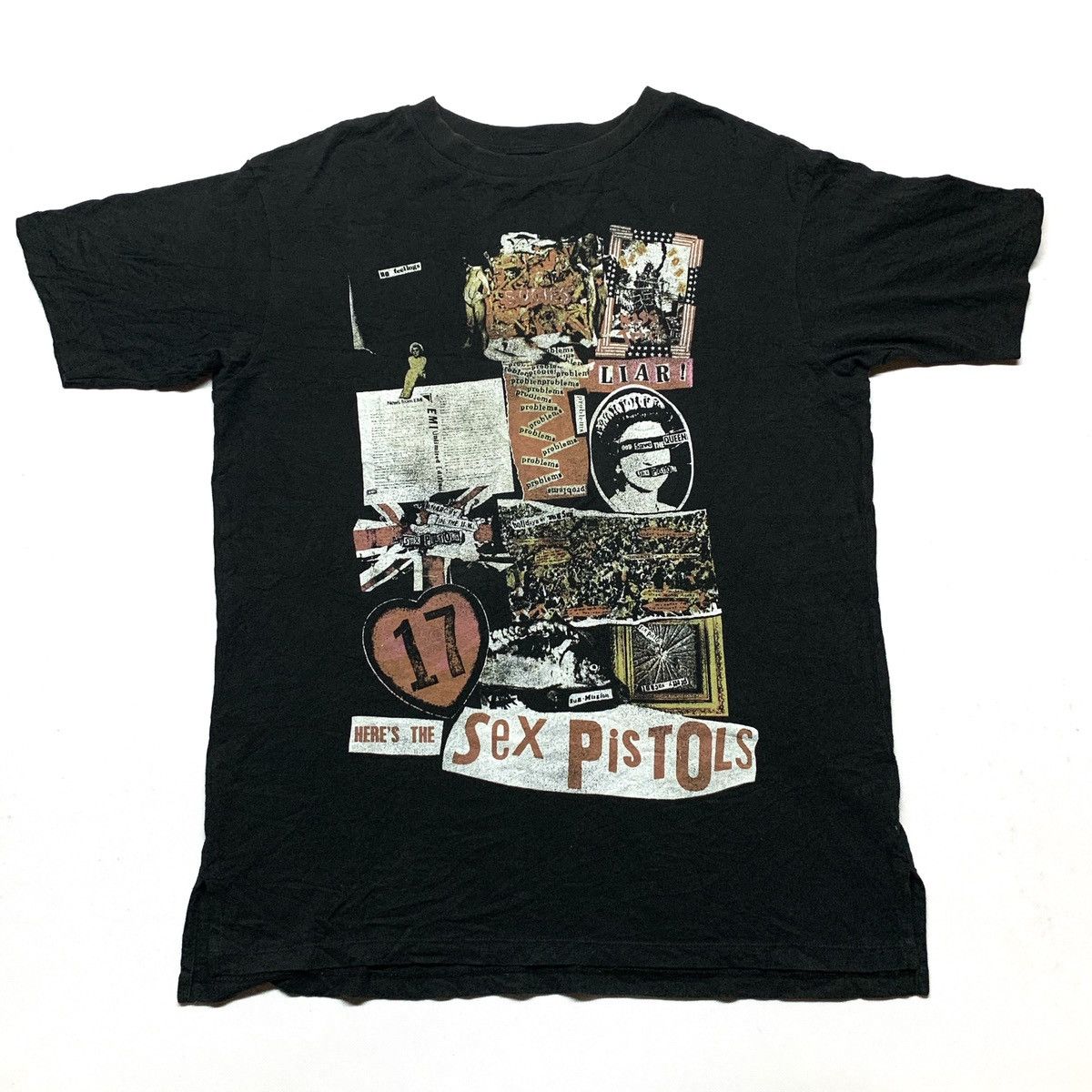 Band Tees × Uniqlo Uniqlo X Sex Pistols Sid Vicious Tee Size US M / EU 48-50 / 2 - 1 Thumbnail