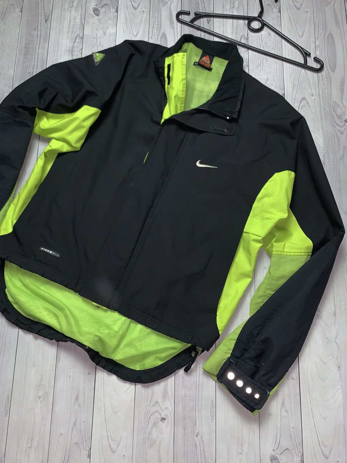 Nike × Nike ACG × Vintage Vintage Nike ACG jacket storm fit swoosh size L Size US L / EU 52-54 / 3 - 2 Thumbnail