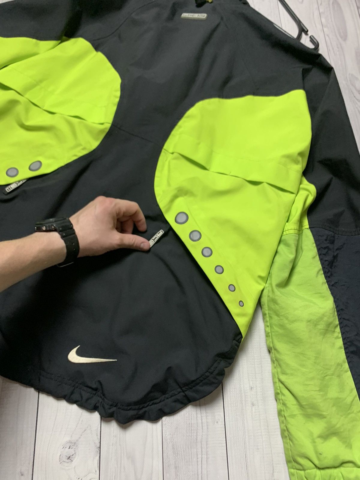 Nike × Nike ACG × Vintage Vintage Nike ACG jacket storm fit swoosh size L Size US L / EU 52-54 / 3 - 8 Thumbnail