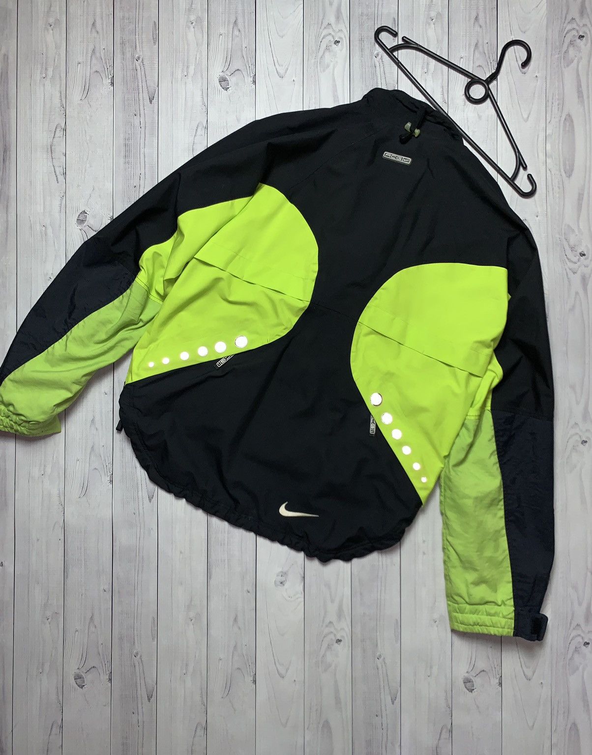 Nike × Nike ACG × Vintage Vintage Nike ACG jacket storm fit swoosh size L Size US L / EU 52-54 / 3 - 6 Thumbnail