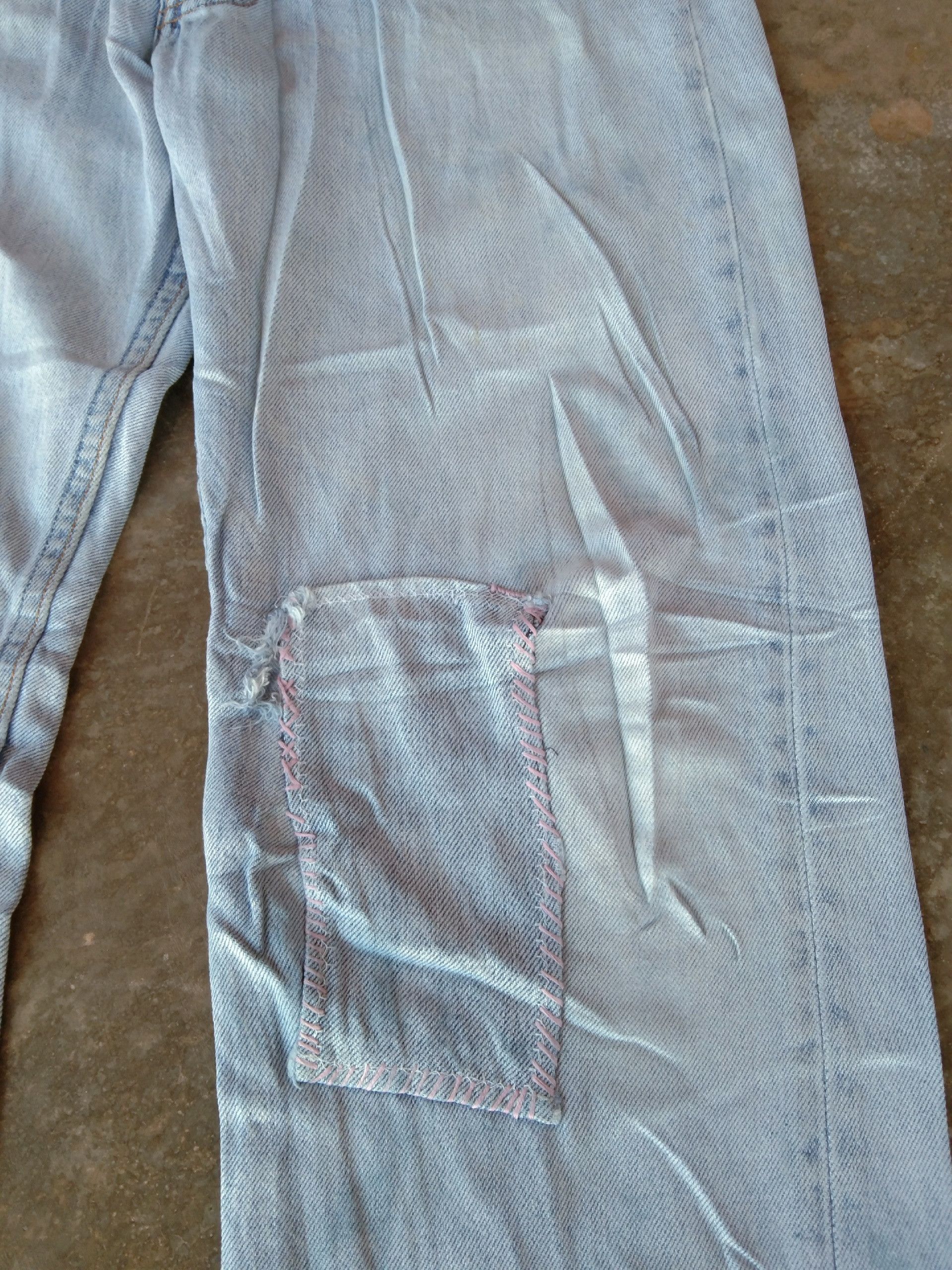 Levi's × Vintage 90s Vintage Levis 501 Made In USA Distressed Jeans 33x32 Size US 33 - 9 Thumbnail
