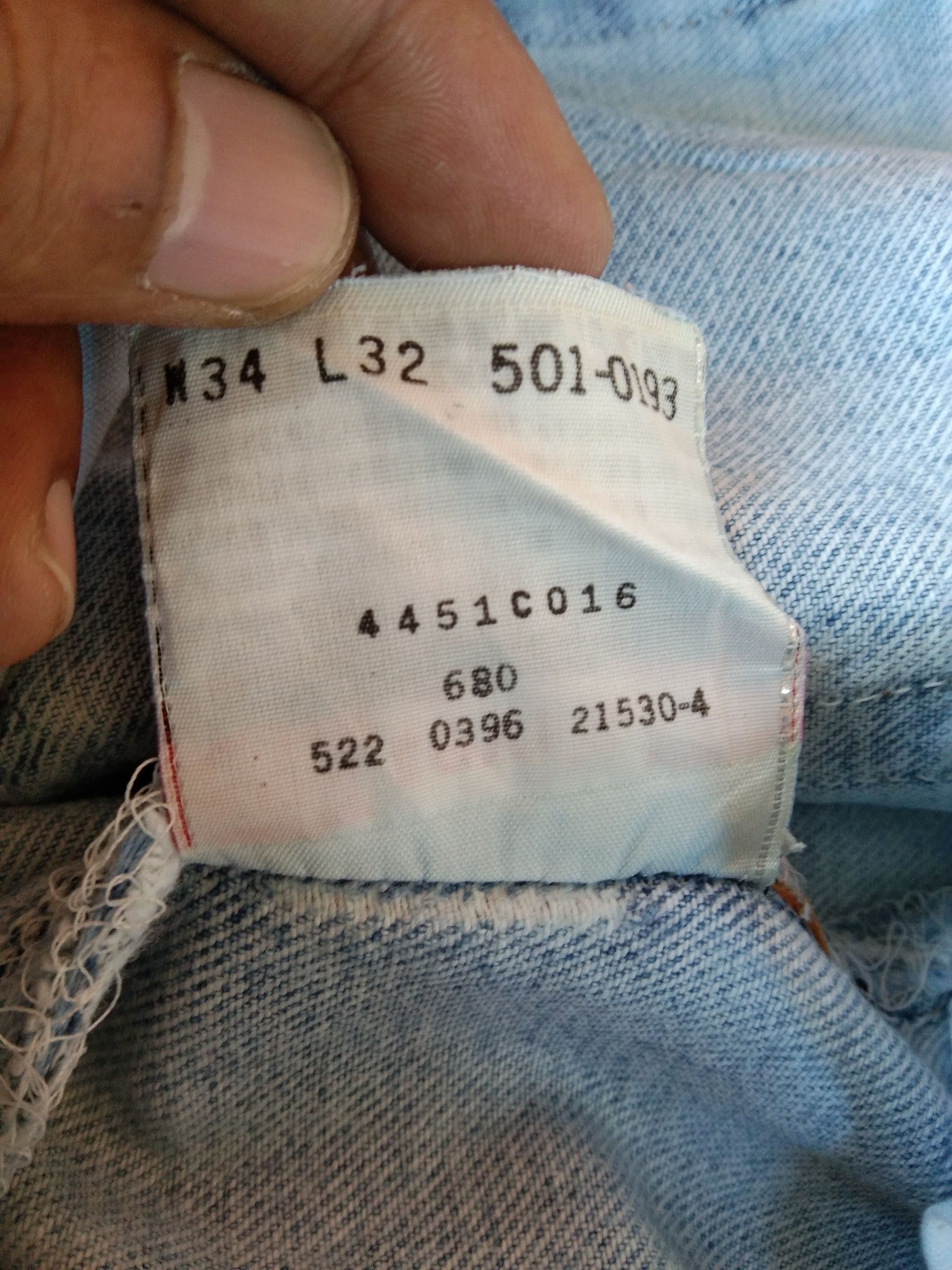 Levi's × Vintage 90s Vintage Levis 501 Made In USA Distressed Jeans 33x32 Size US 33 - 14 Thumbnail