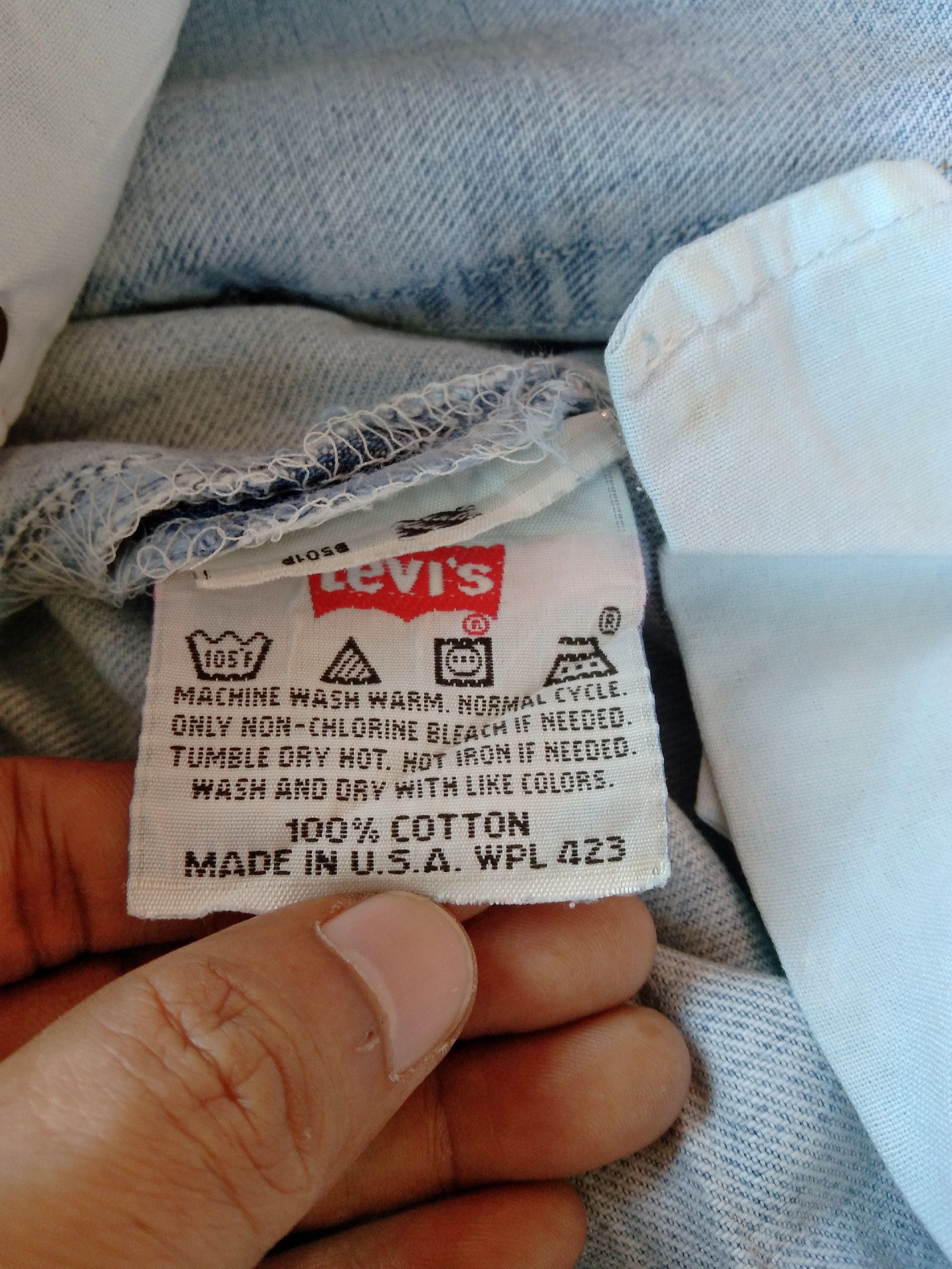 Levi's × Vintage 90s Vintage Levis 501 Made In USA Distressed Jeans 33x32 Size US 33 - 13 Thumbnail