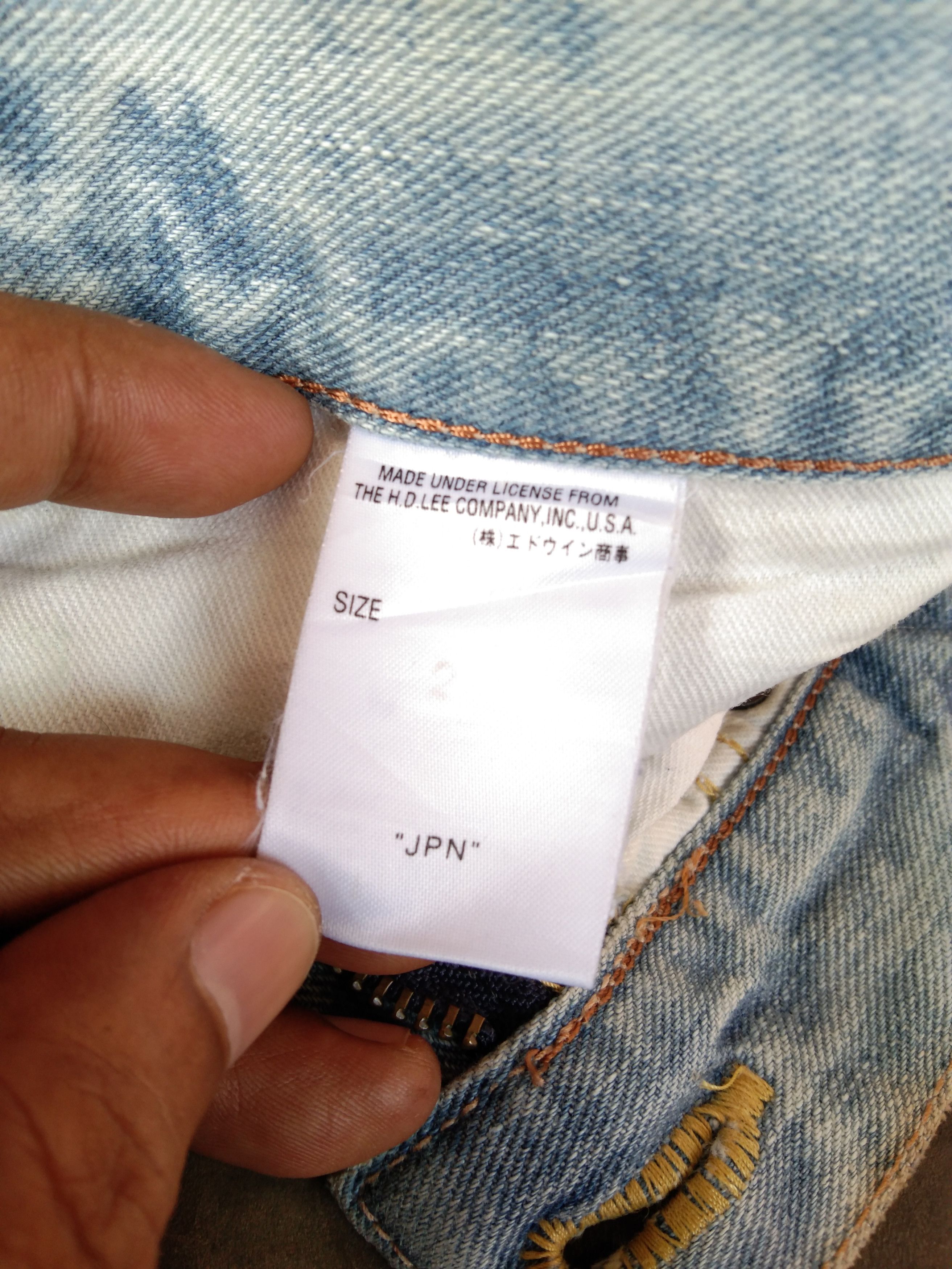 Japanese Brand 90s Vintage Lee Riders Faded Blue Distressed Jeans 29x32 Size US 29 - 8 Thumbnail