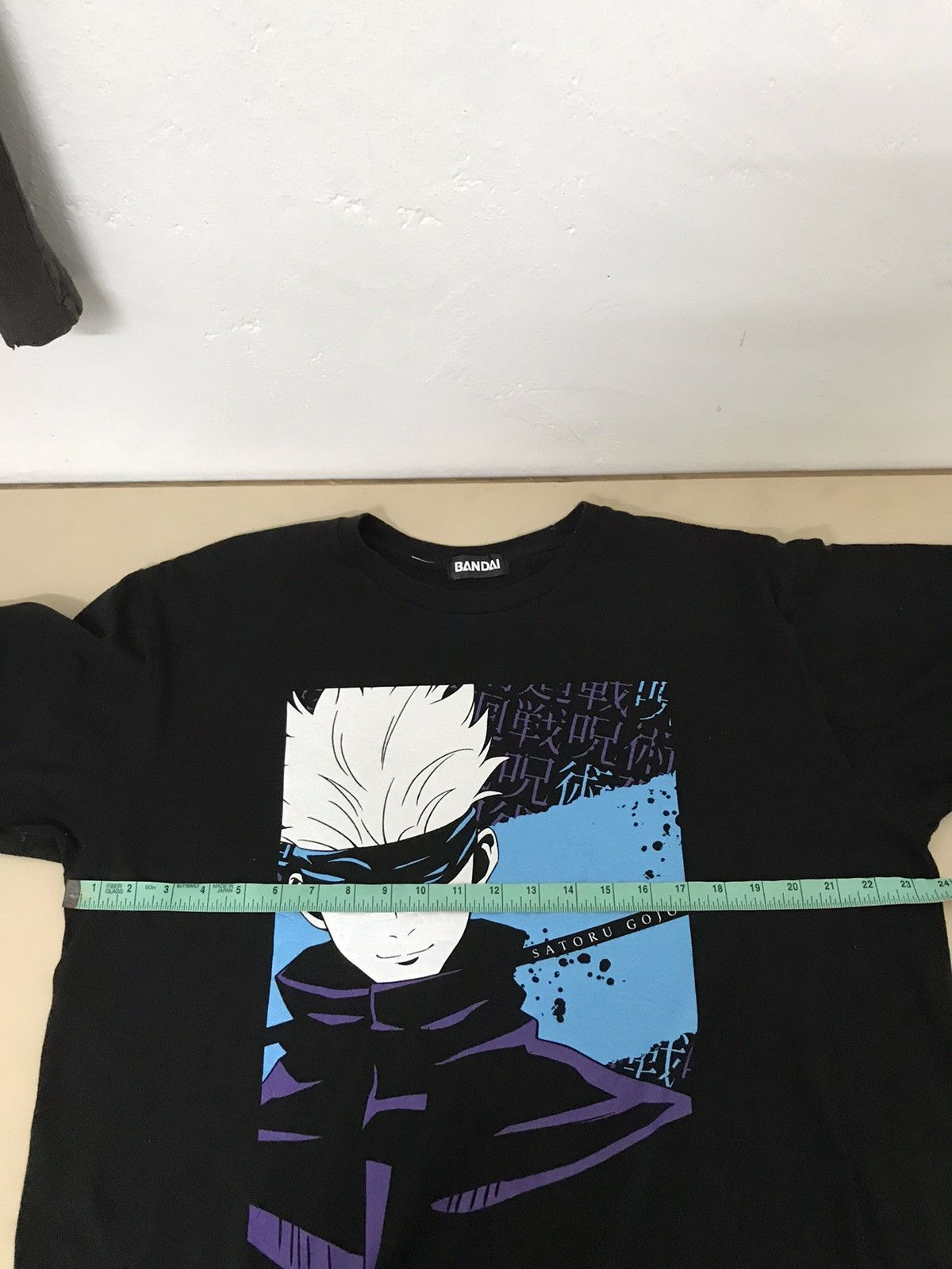 Anime 💥 Vintage Bandai Jujutsu Kaisen Satoru Gojo Anime Tee Size US XL / EU 56 / 4 - 8 Thumbnail