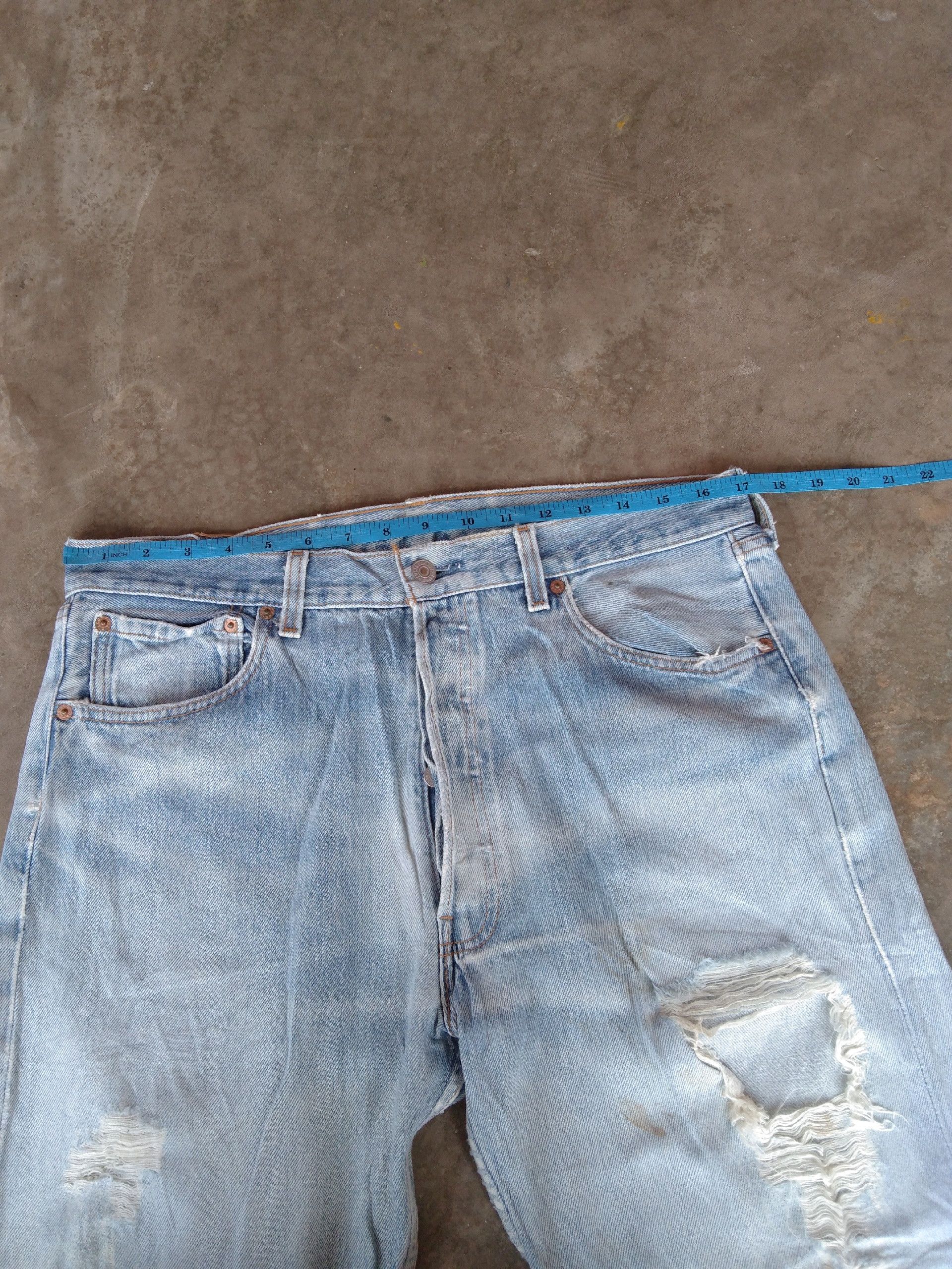 Levi's × Vintage 90s Vintage Levis 501 Made In USA Distressed Jeans 34x34 Size US 34 / EU 50 - 11 Thumbnail