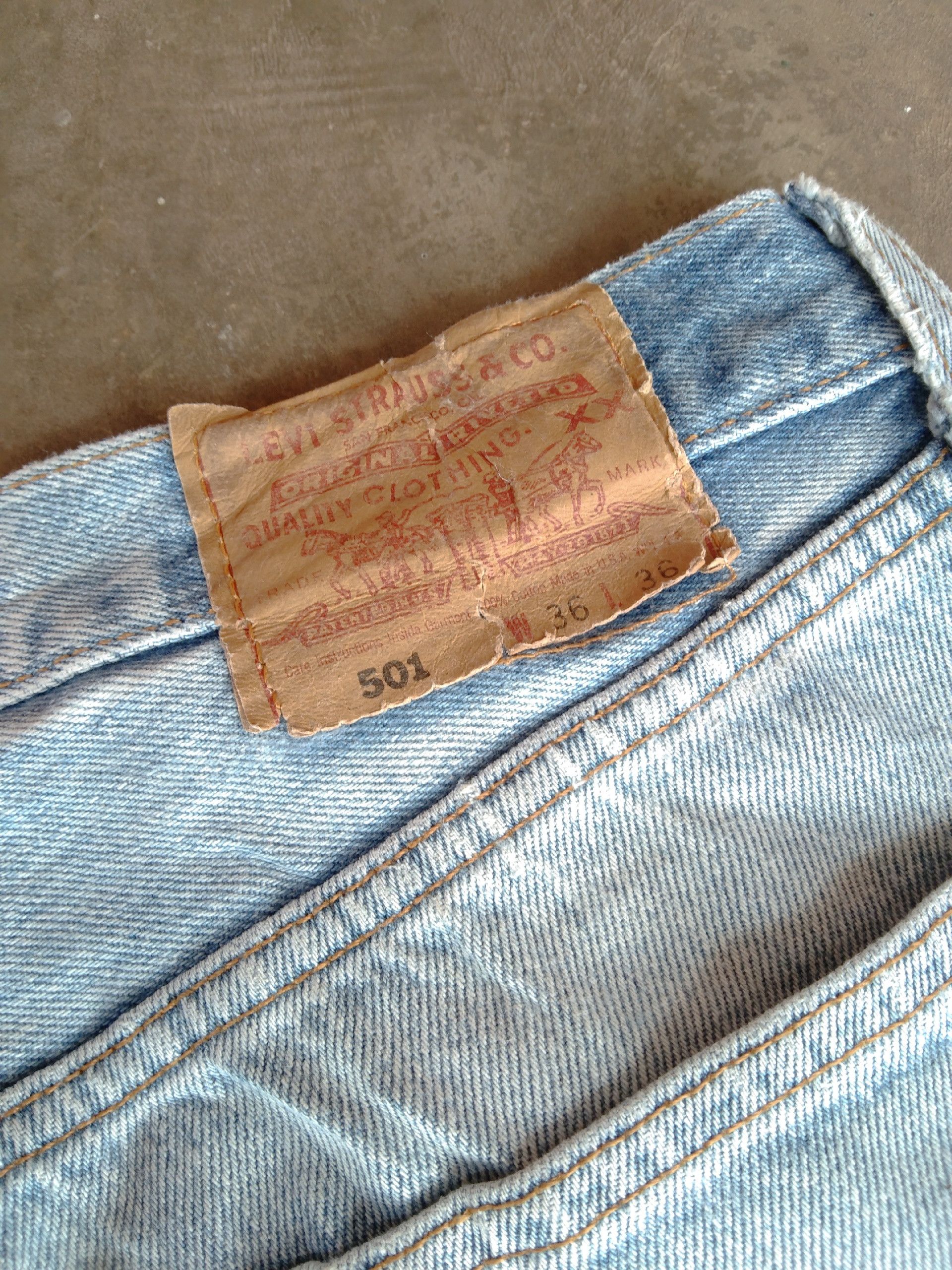 Levi's × Vintage 90s Vintage Levis 501 Made In USA Distressed Jeans 34x34 Size US 34 / EU 50 - 3 Thumbnail
