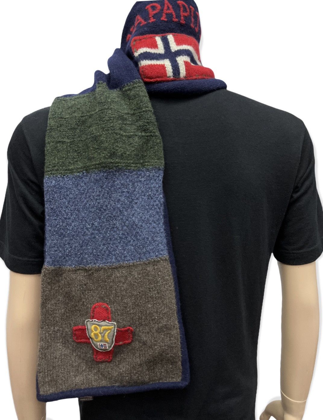 Napapijri FYE 90's! NAPAPIJRI Patchwork Wool Scarf Muffler Size ONE SIZE - 3 Thumbnail