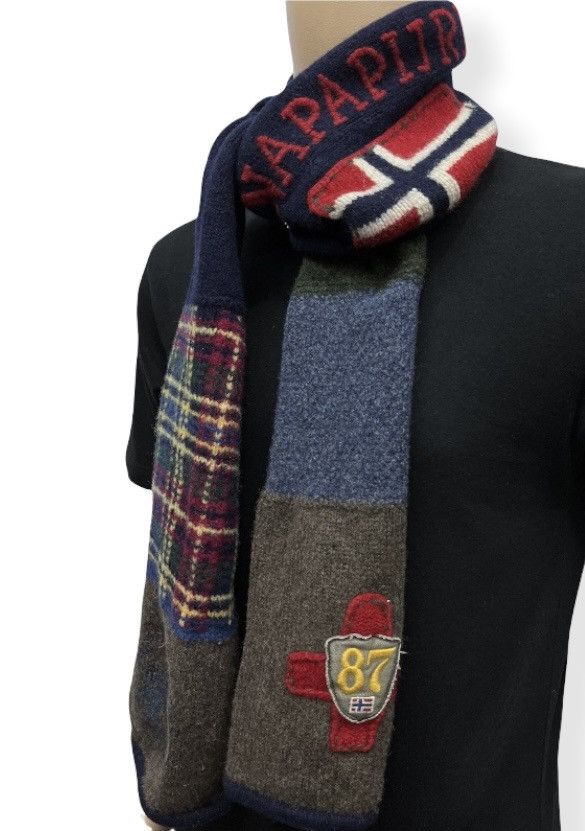 Napapijri FYE 90's! NAPAPIJRI Patchwork Wool Scarf Muffler Size ONE SIZE - 4 Thumbnail