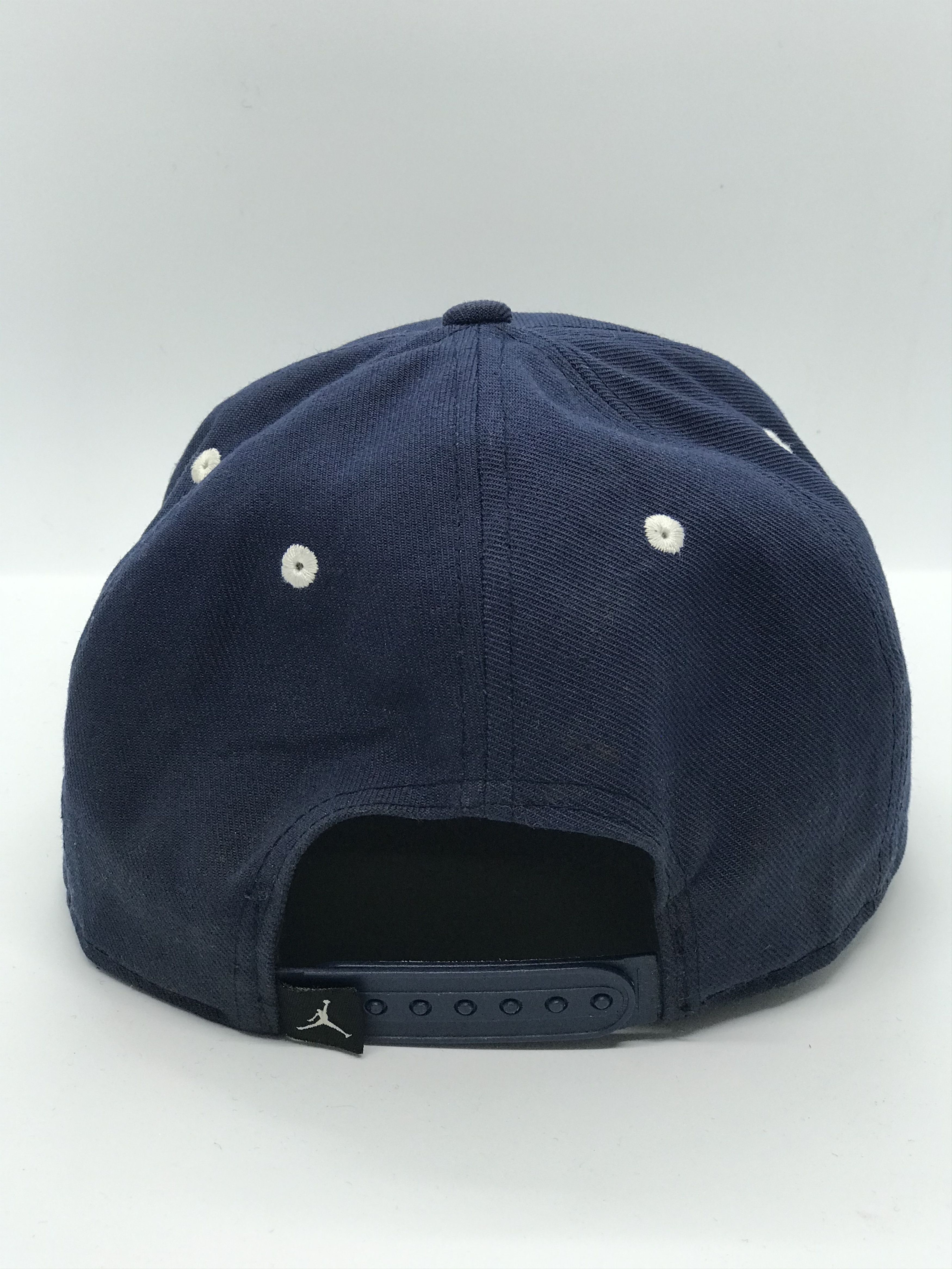 Jordan Brand Air Jordan Flight Jumpman Embroidered Snapback Cap Size ONE SIZE - 5 Thumbnail