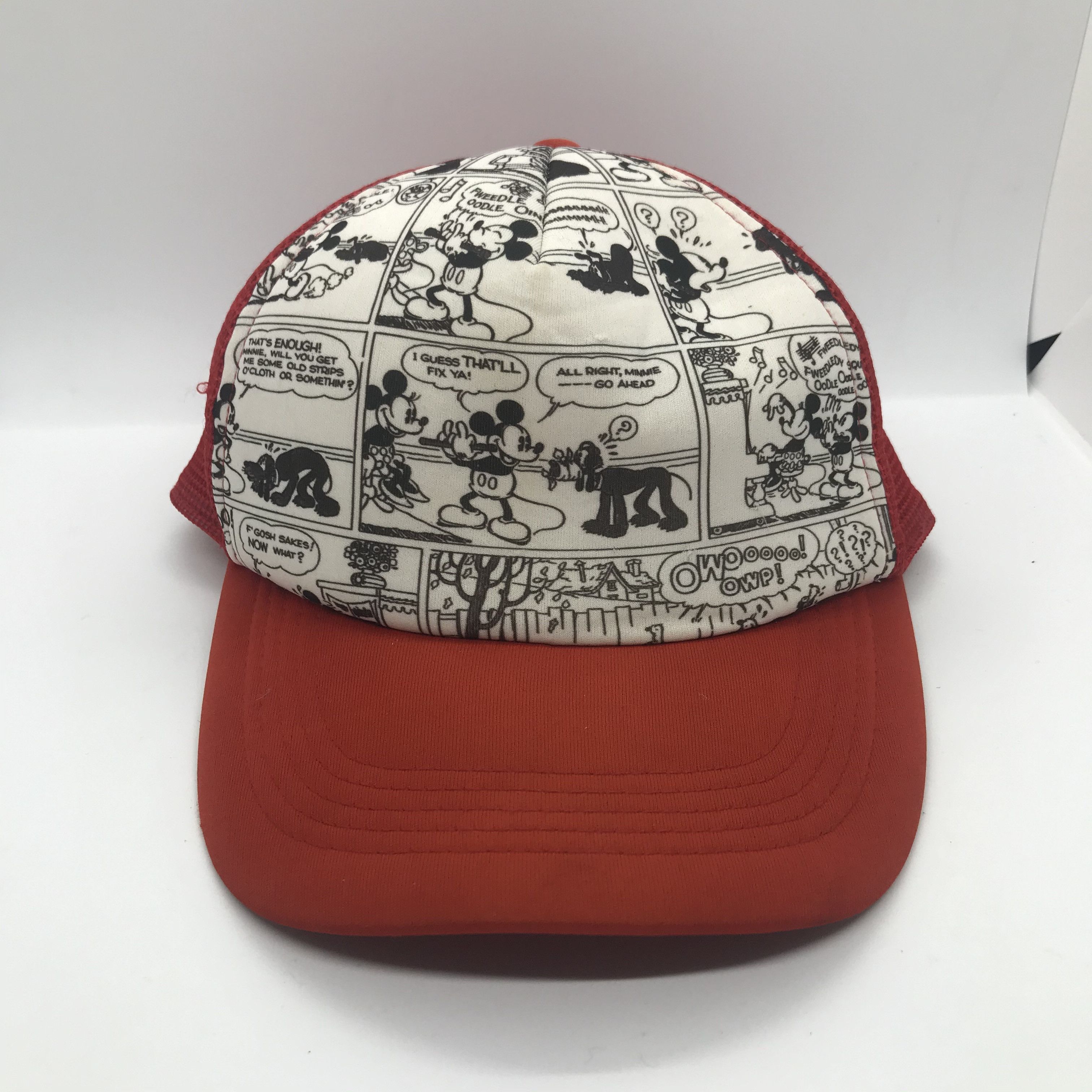 Mickey Mouse Vintage MICKEY MOUSE Newpapers Fullprint Trucker Cap Size ONE SIZE - 1 Thumbnail