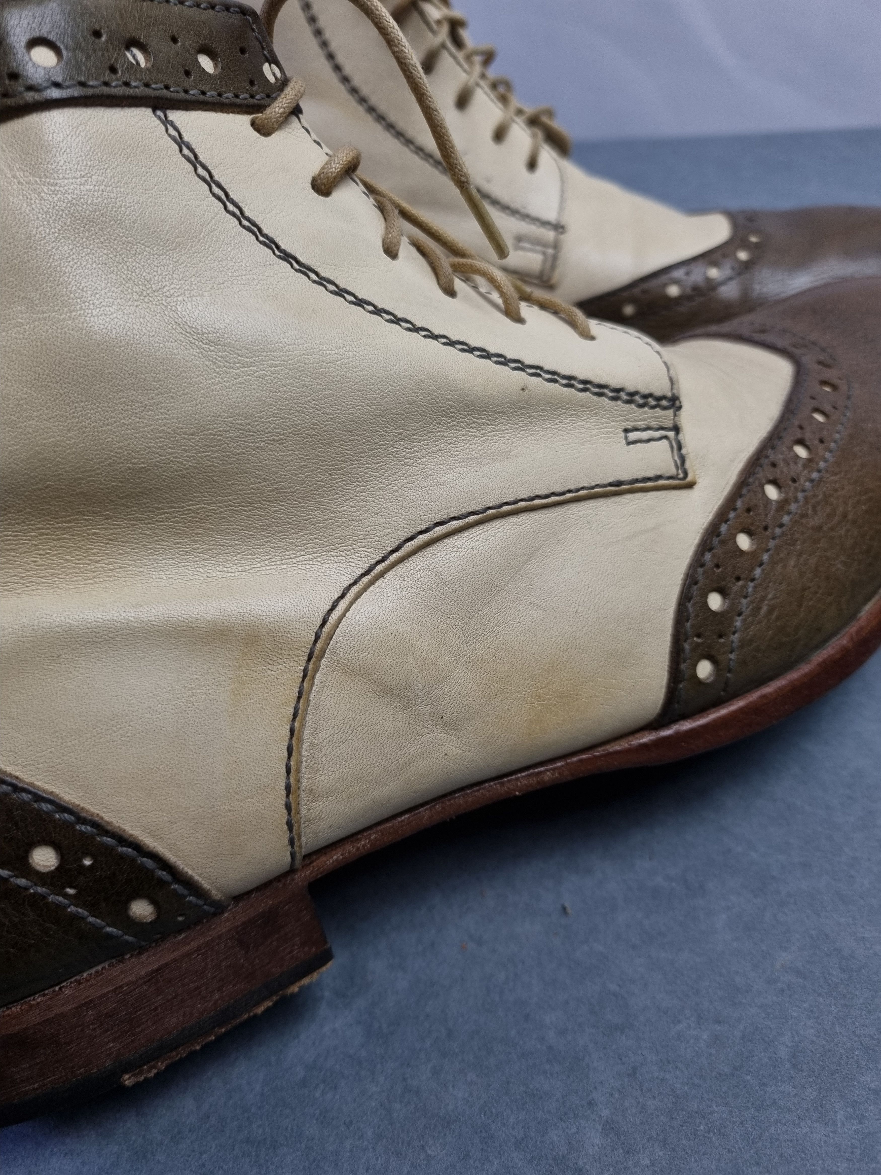 MoMA MoMA Thin Leather Vintage Two Colours Boots Size US 9 / EU 42 - 16 Thumbnail