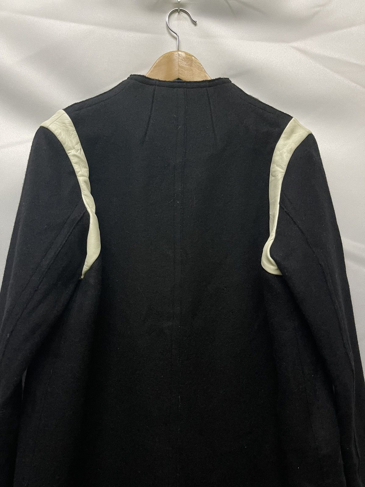 Limi Feu YOHJI YAMAMOTO LIMI FEU HYBRID WOOL BUTTON LESS JACKET Size US M / EU 48-50 / 2 - 9 Thumbnail