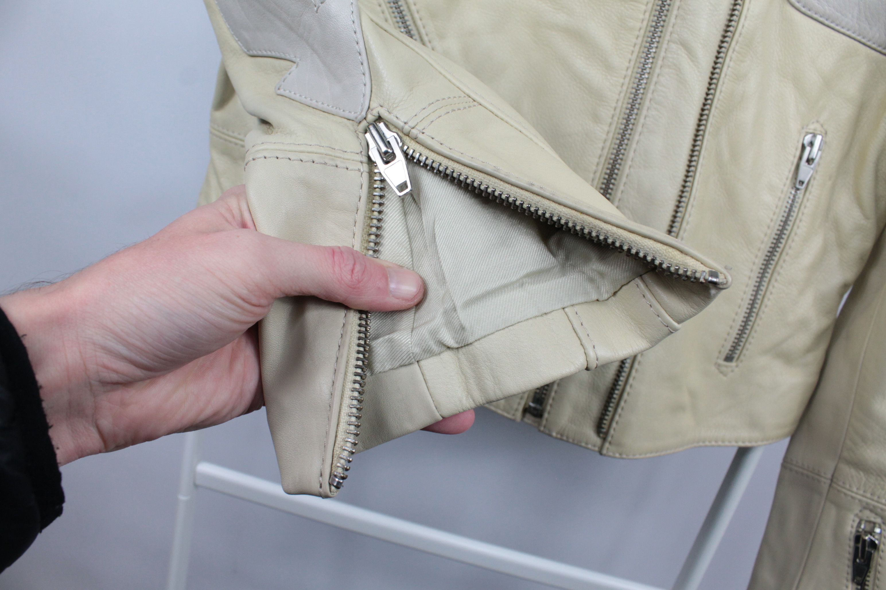 H&M H&M Studio S/S 2016 Beige Leather Women Jacket Size M / US 6-8 / IT 42-44 - 7 Thumbnail