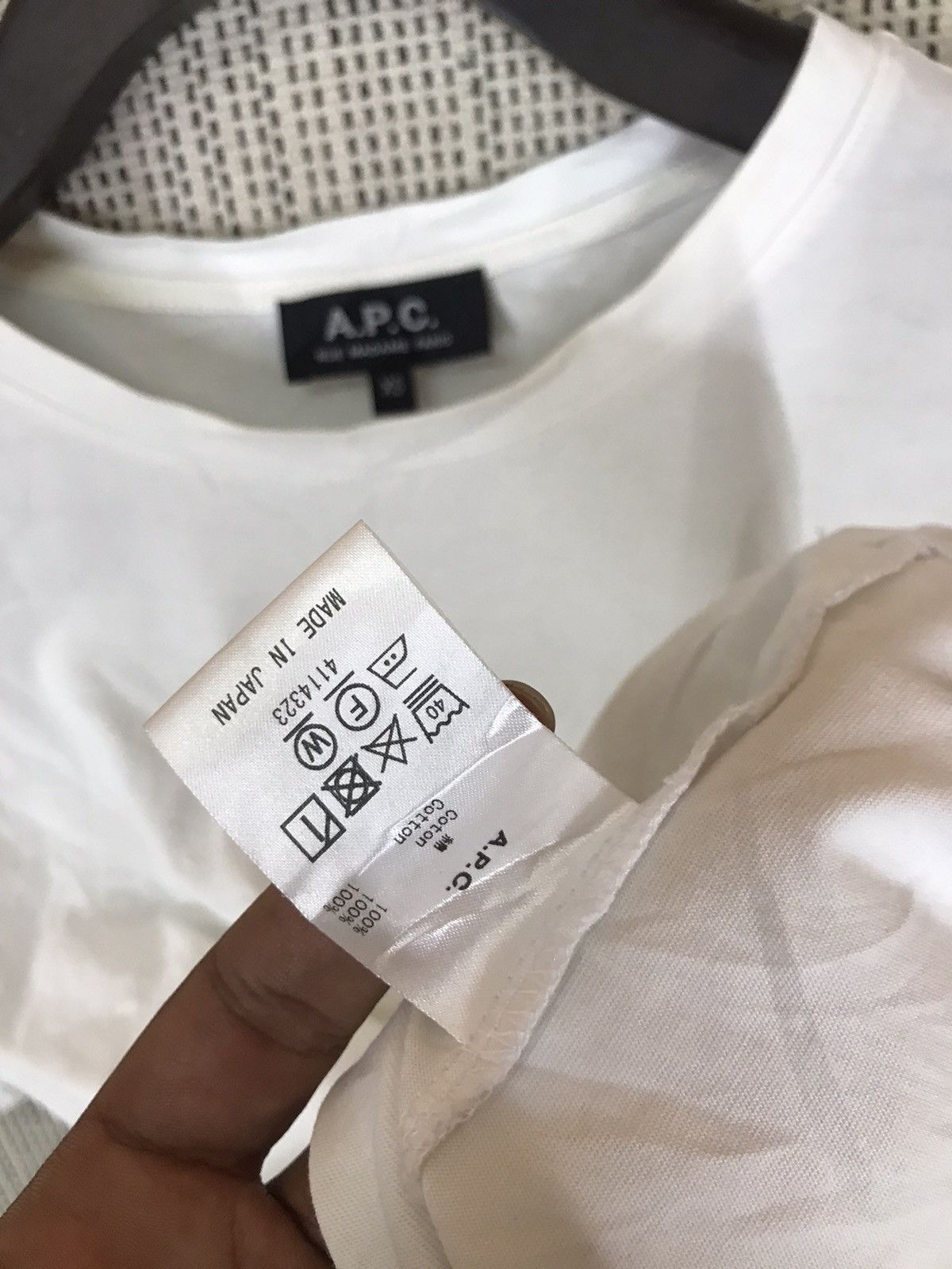 A.P.C. × Japanese Brand ‼️A.P.C TSHIRT POCKET SMALL LOGO‼️ Size US XS / EU 42 / 0 - 4 Thumbnail