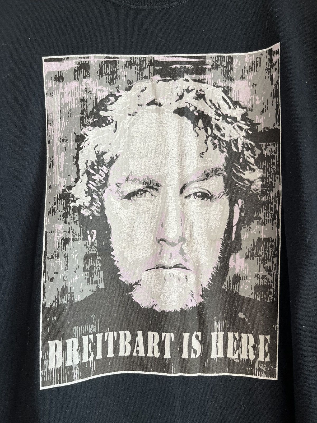 Vintage Breitbart is here ft76 Size US L / EU 52-54 / 3 - 2 Thumbnail