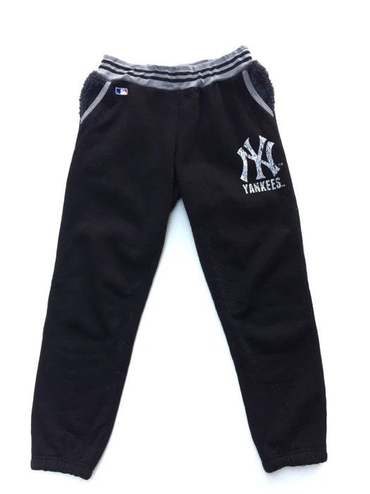 MLB × New York Yankees × Vintage New York Yankees Spell Out Jogger Size US 31 - 1 Thumbnail