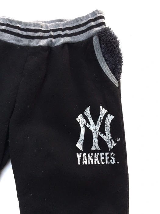 MLB × New York Yankees × Vintage New York Yankees Spell Out Jogger Size US 31 - 3 Thumbnail