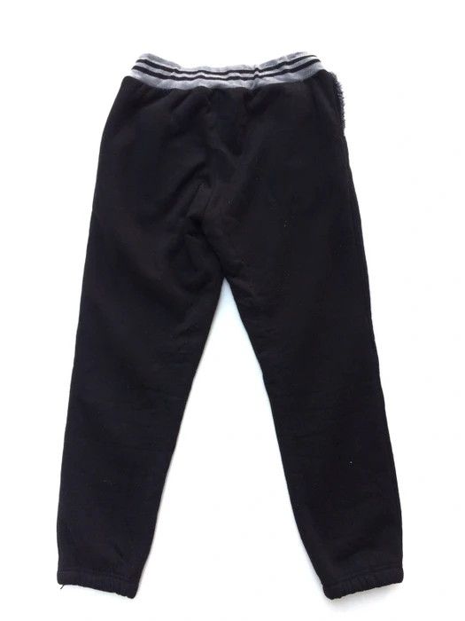 MLB × New York Yankees × Vintage New York Yankees Spell Out Jogger Size US 31 - 7 Thumbnail