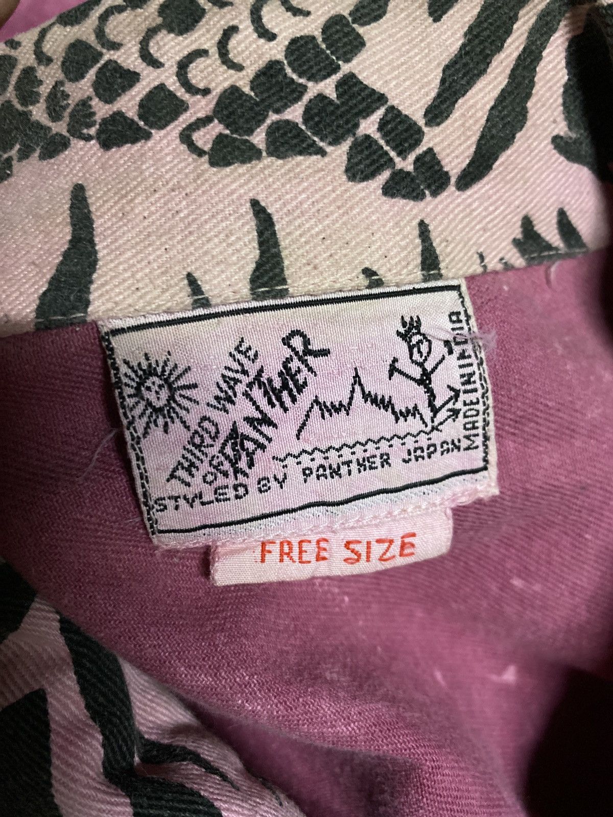 Designer × Japanese Brand × Vintage THIRD WAVE OF PANTHER STYE CROP JACKET Size US M / EU 48-50 / 2 - 9 Thumbnail